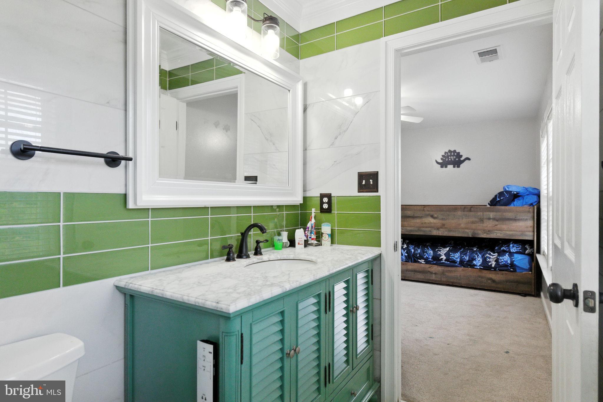 EQUESTRIAN ESTATES - Residential