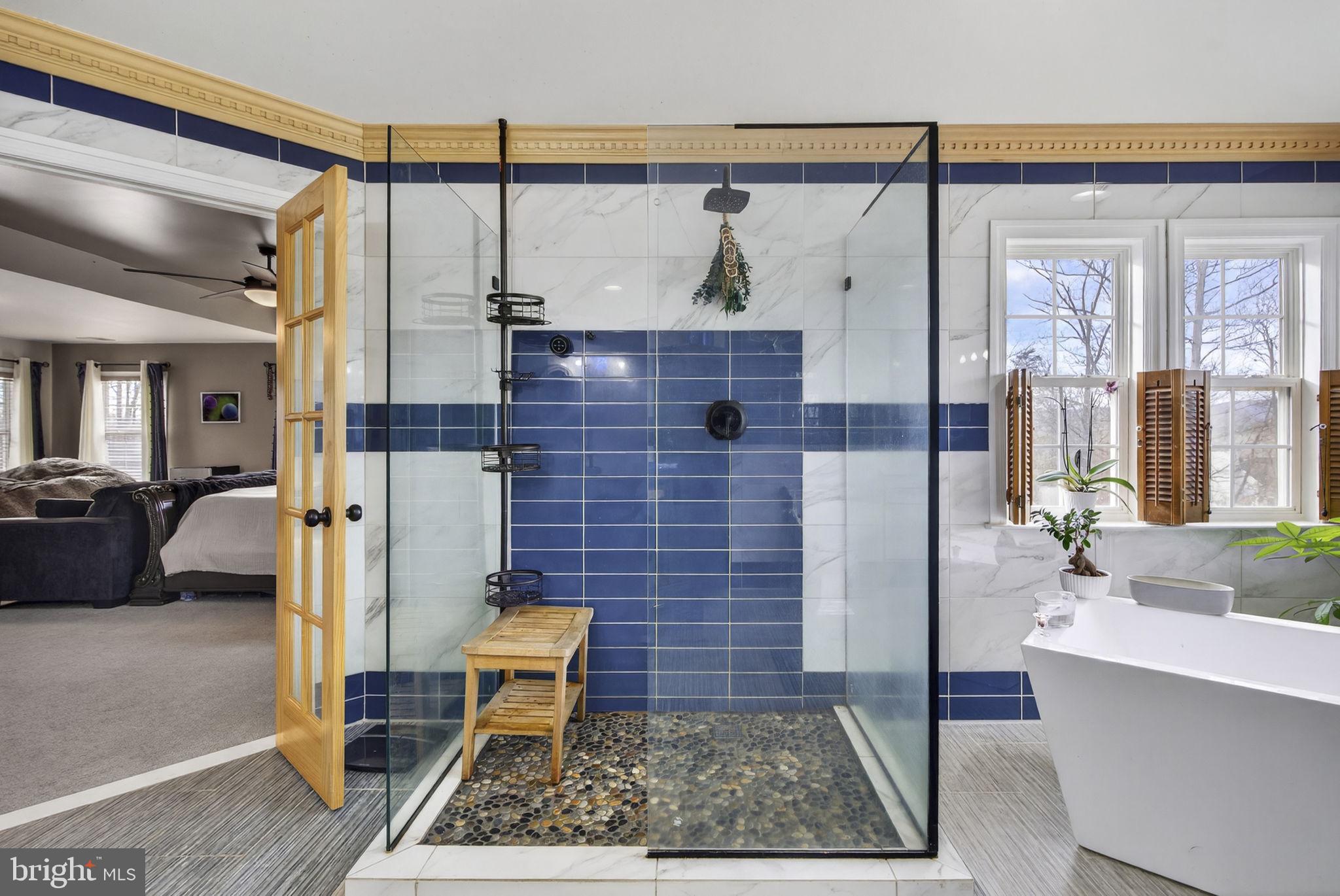 EQUESTRIAN ESTATES - Residential