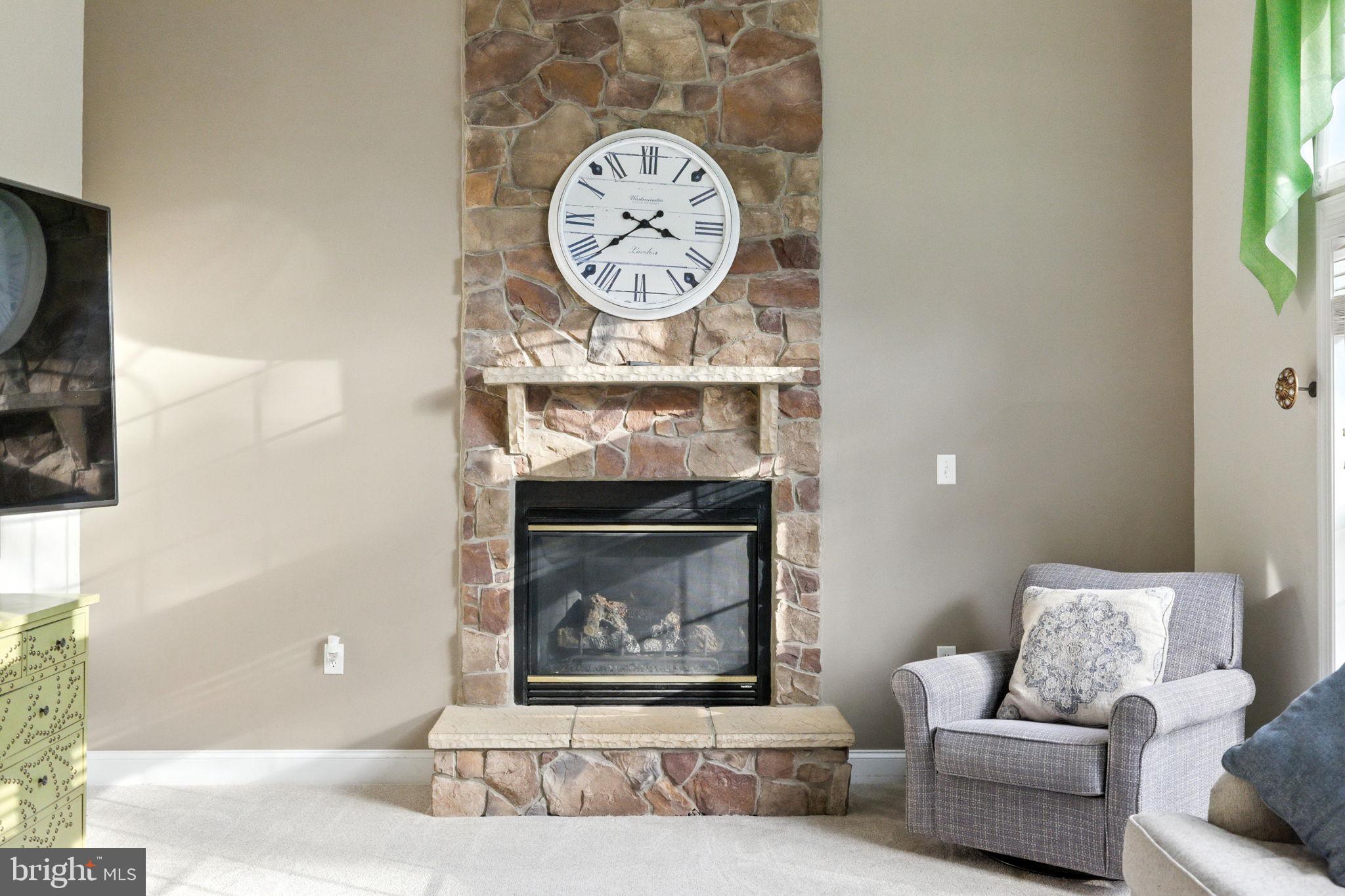 EQUESTRIAN ESTATES - Residential