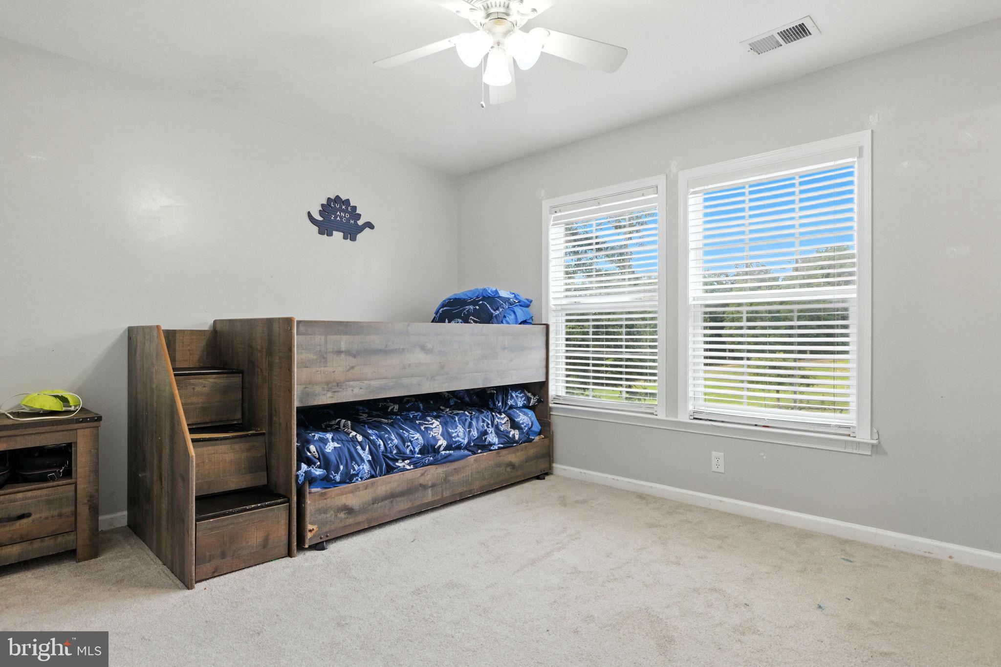 EQUESTRIAN ESTATES - Residential