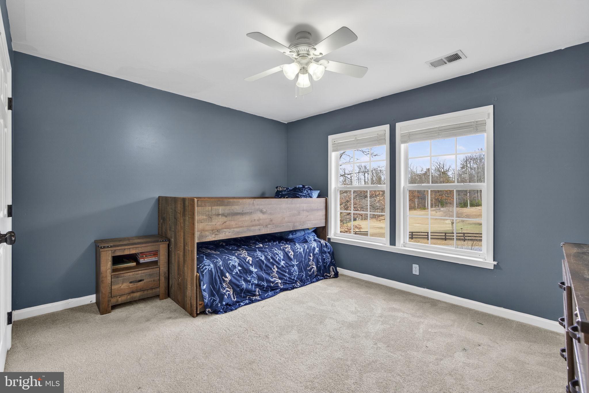 EQUESTRIAN ESTATES - Residential