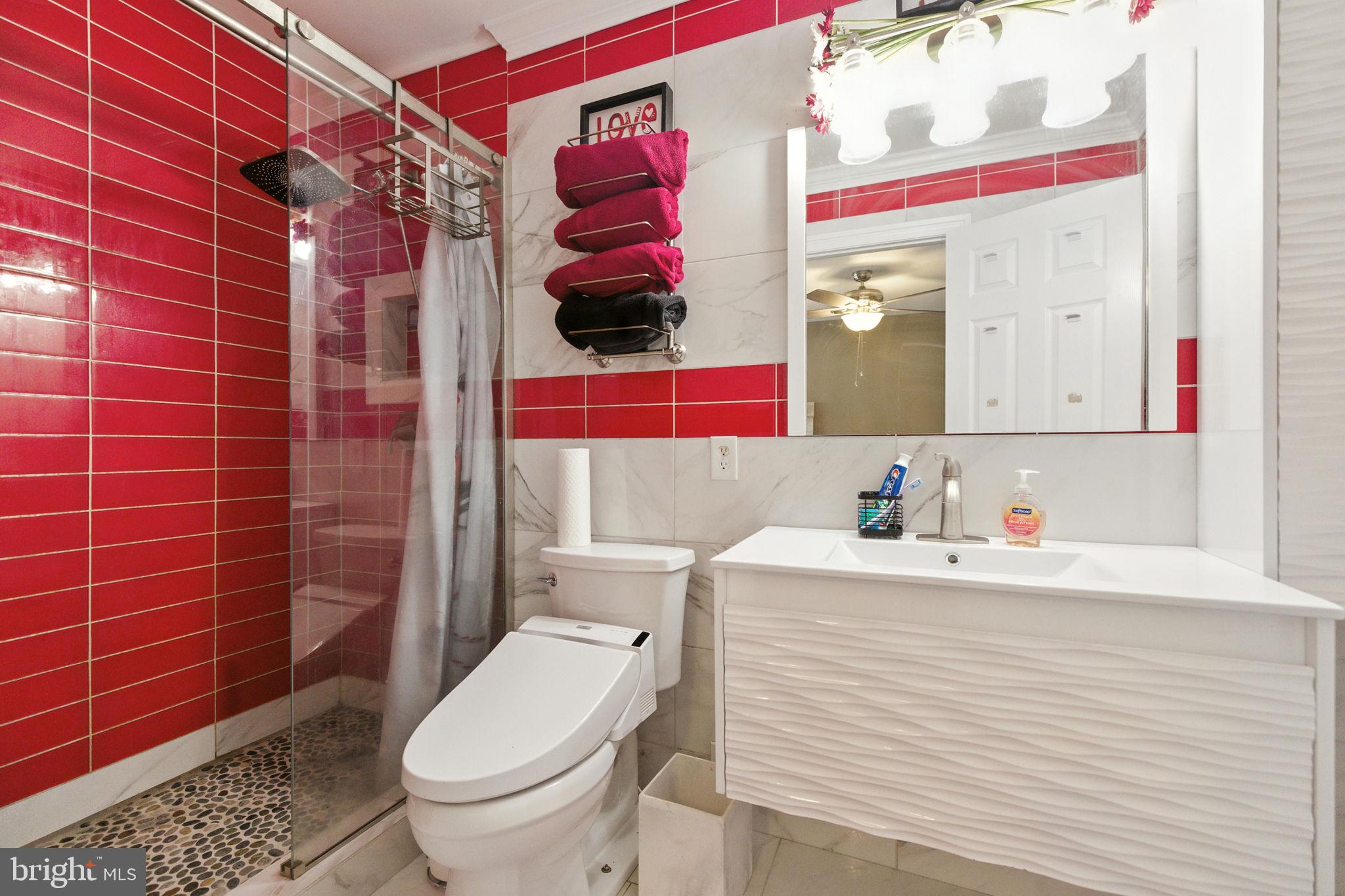 EQUESTRIAN ESTATES - Residential