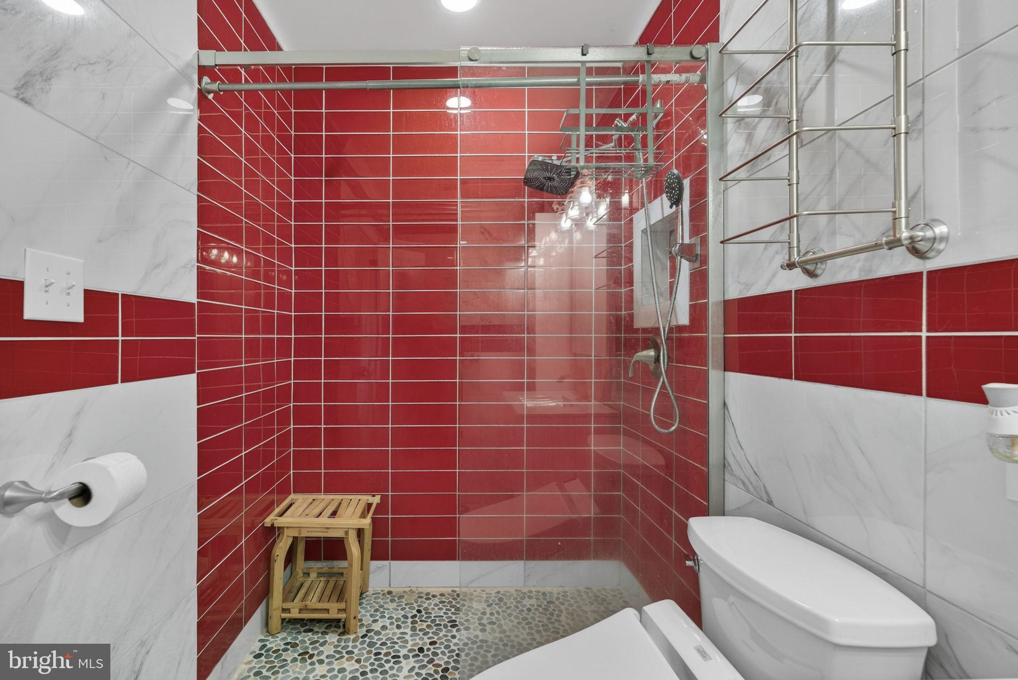 EQUESTRIAN ESTATES - Residential