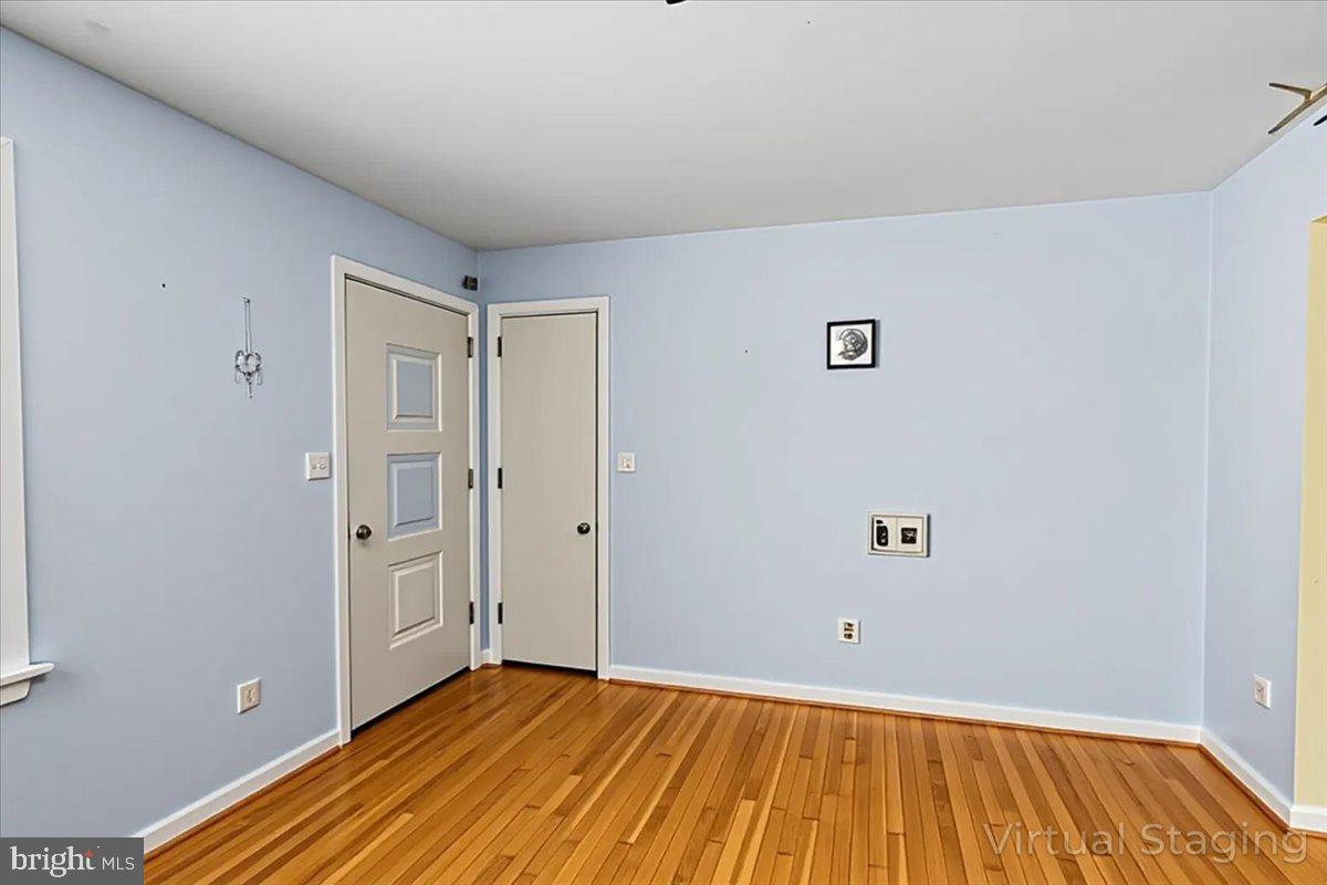 CHAMBERS HILL - Residential