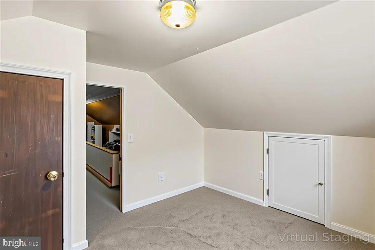 CHAMBERS HILL - Residential