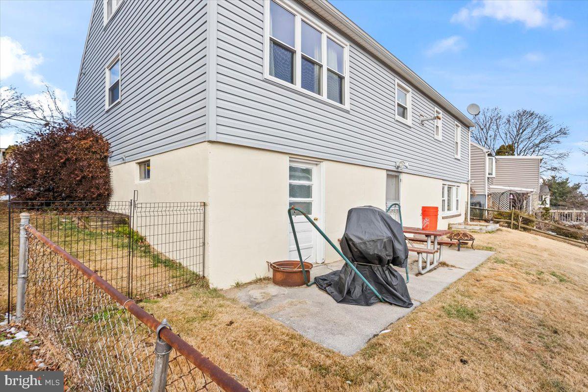 CHAMBERS HILL - Residential