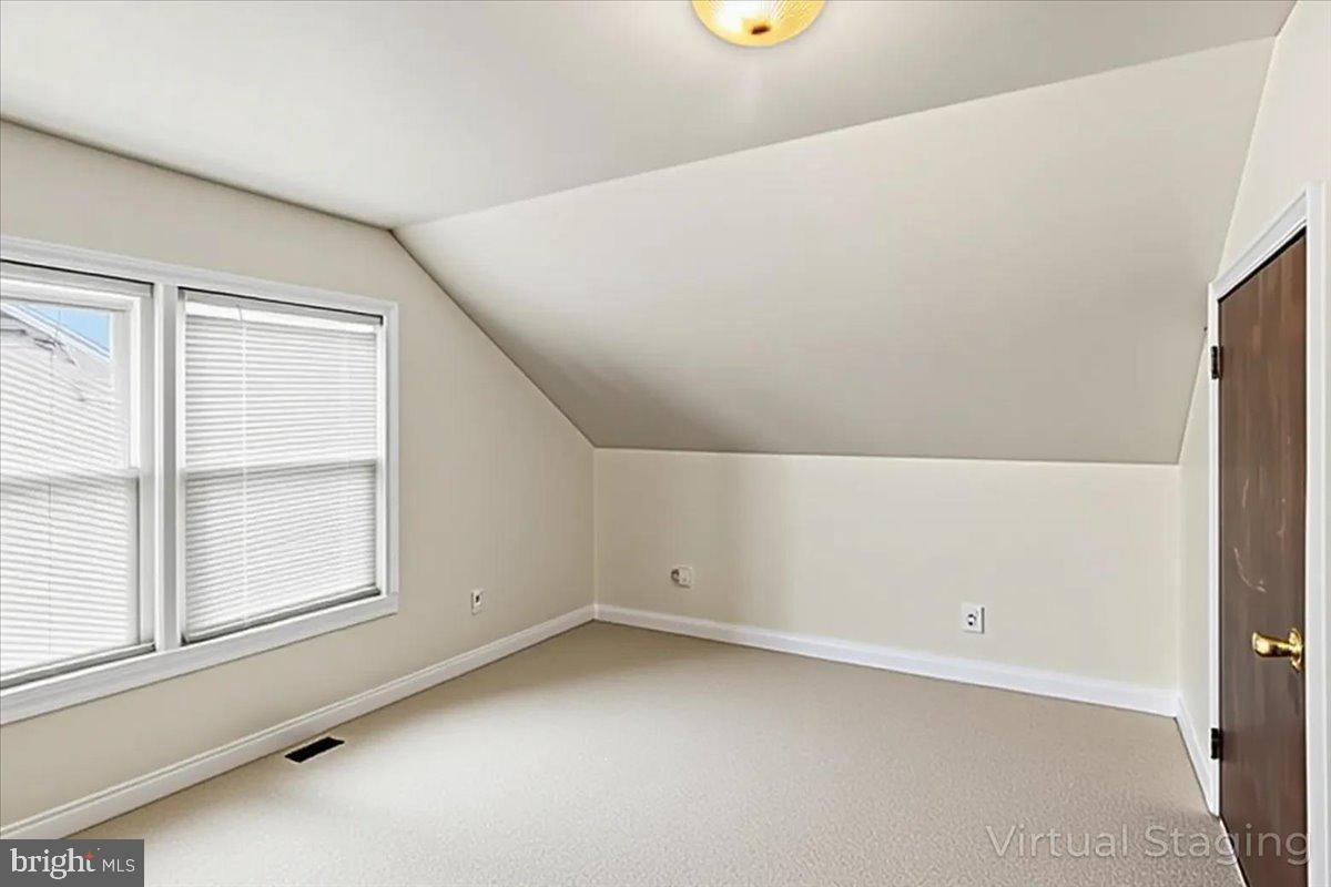 CHAMBERS HILL - Residential