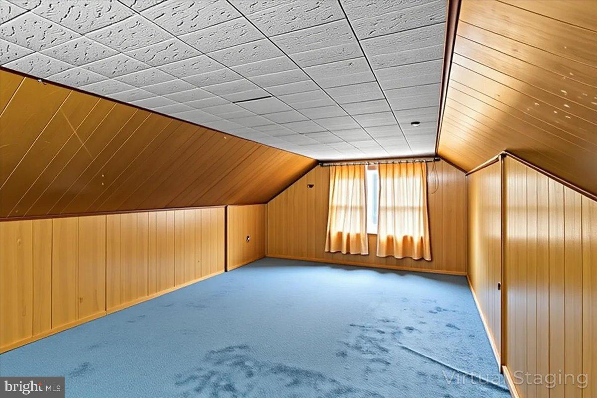 CHAMBERS HILL - Residential