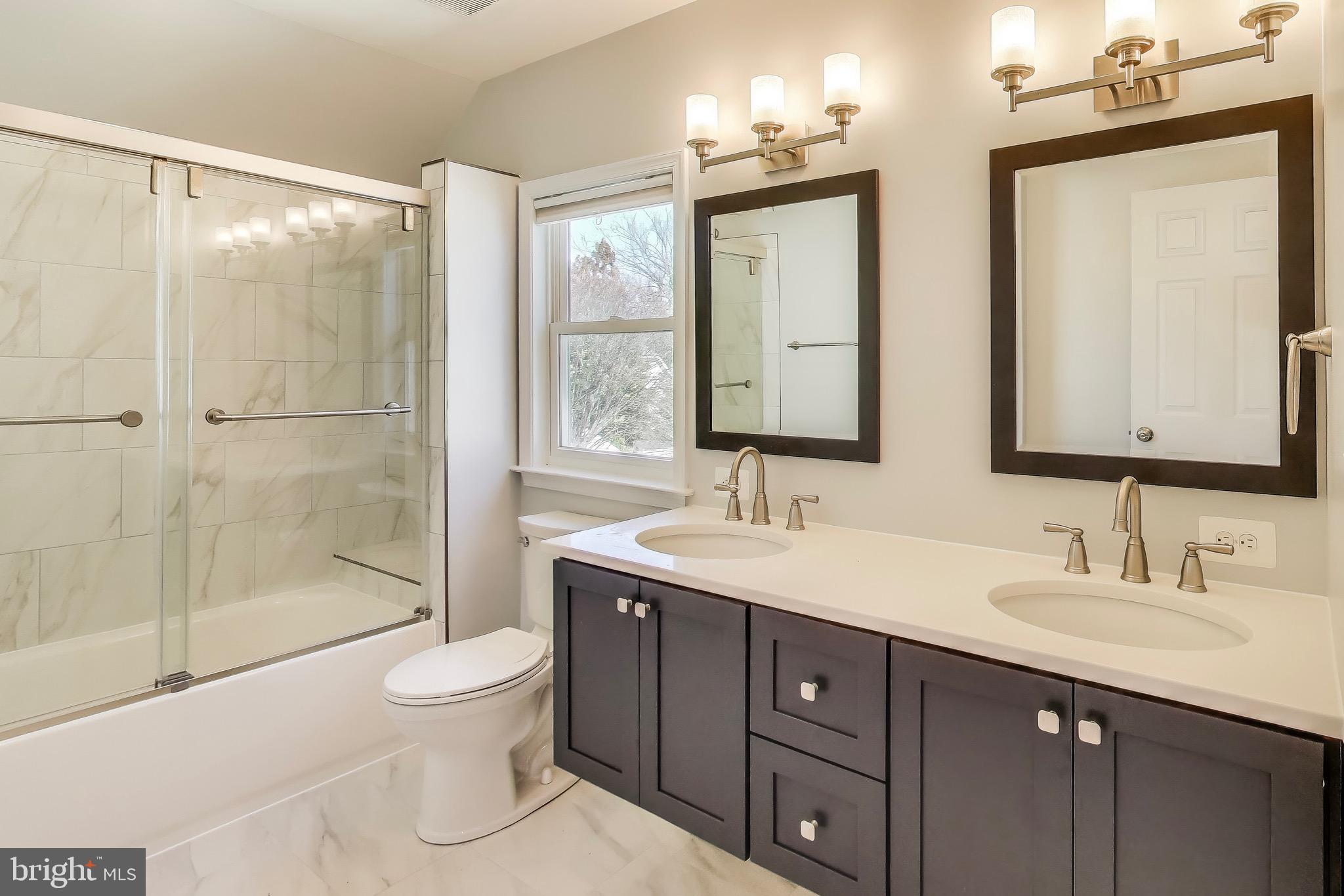 ROSEDALE PARK - Residential Lease