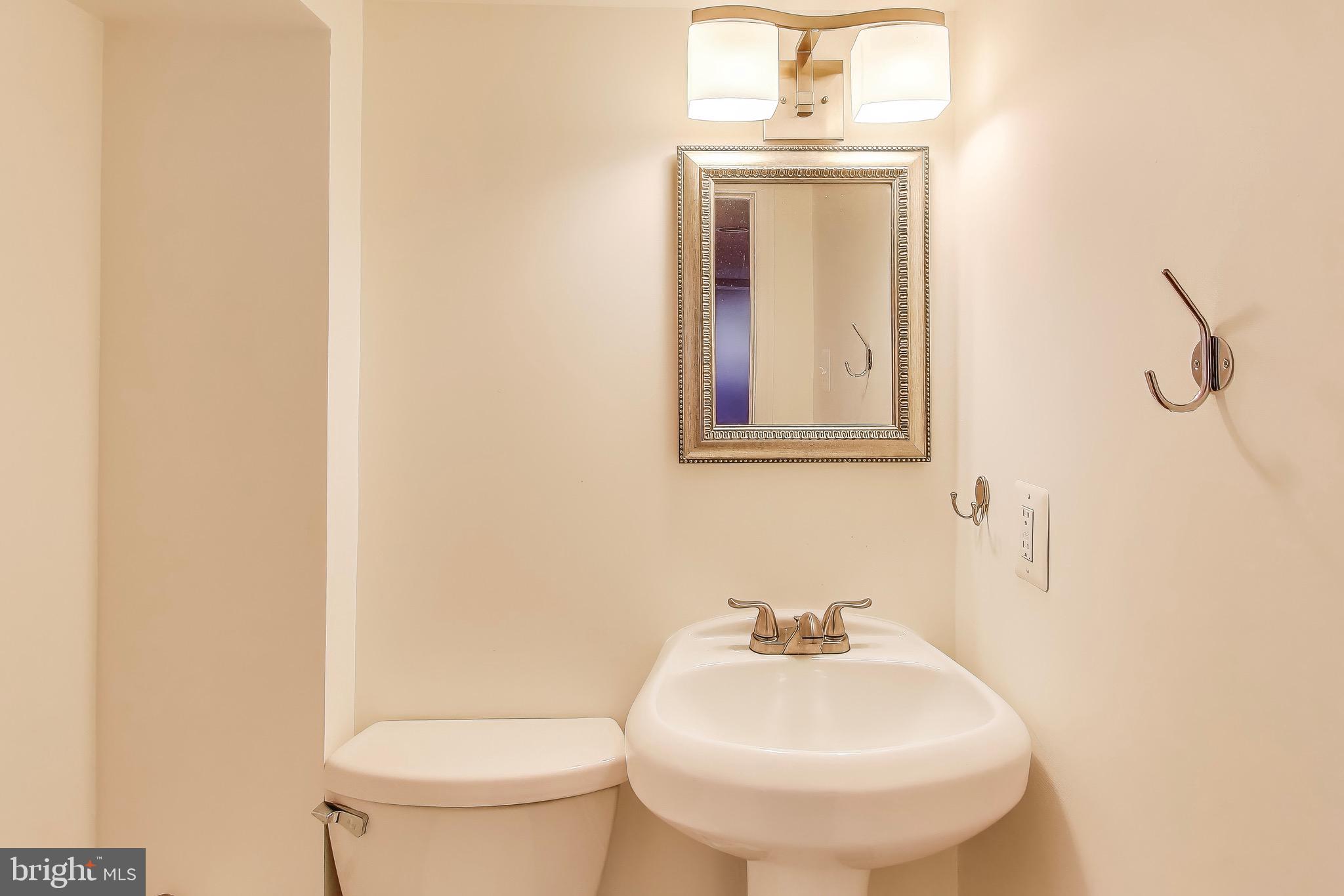 ROSEDALE PARK - Residential Lease