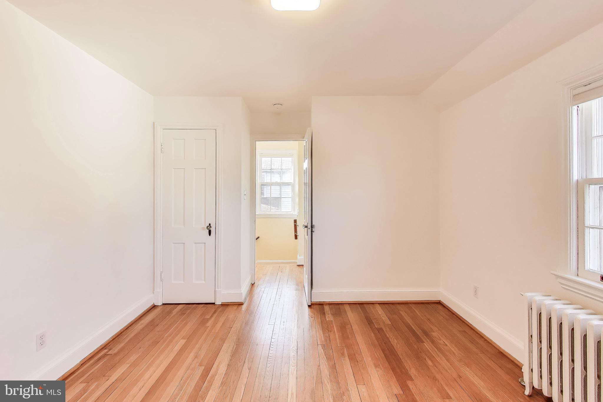 ROSEDALE PARK - Residential Lease