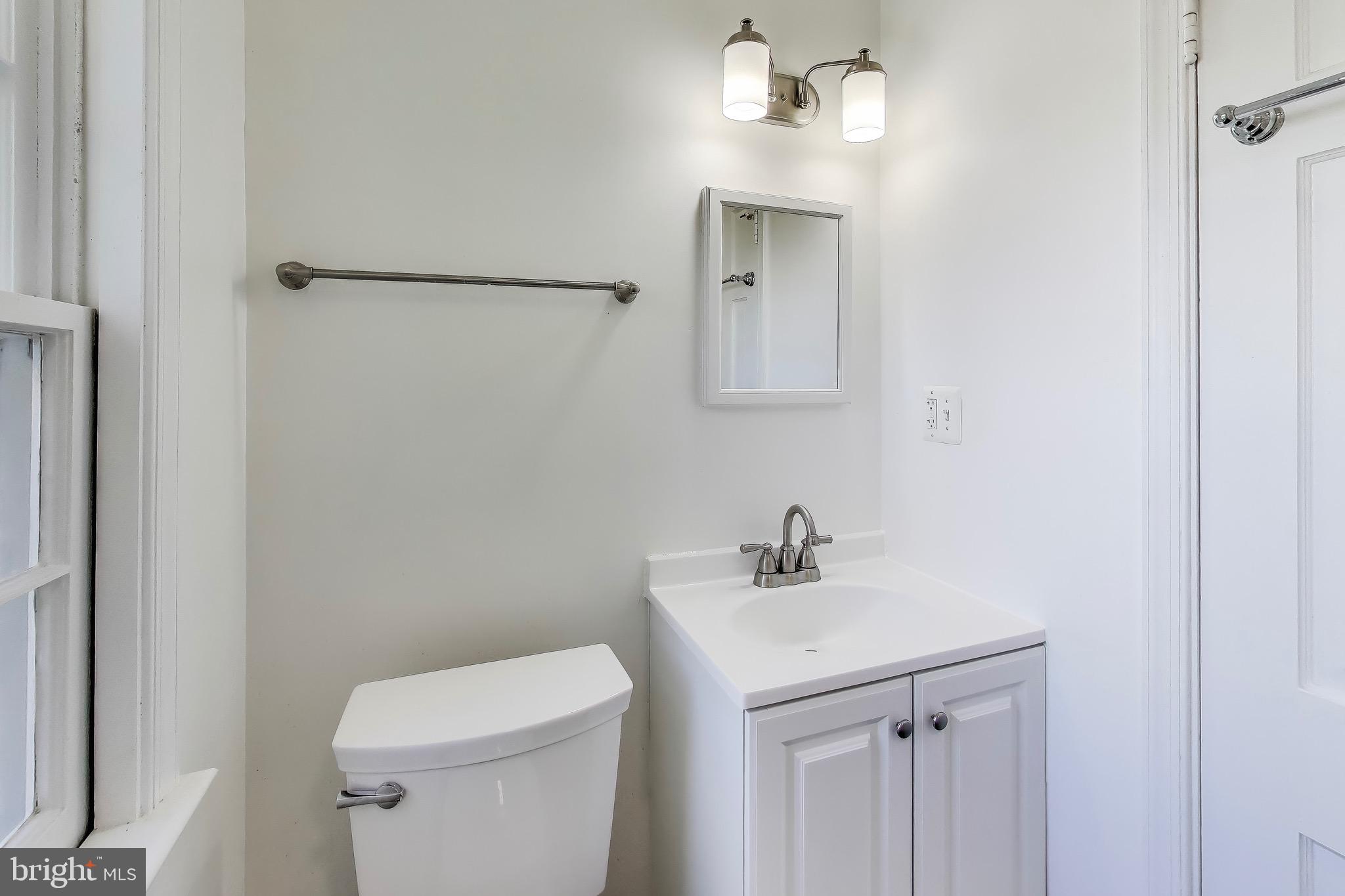 ROSEDALE PARK - Residential Lease