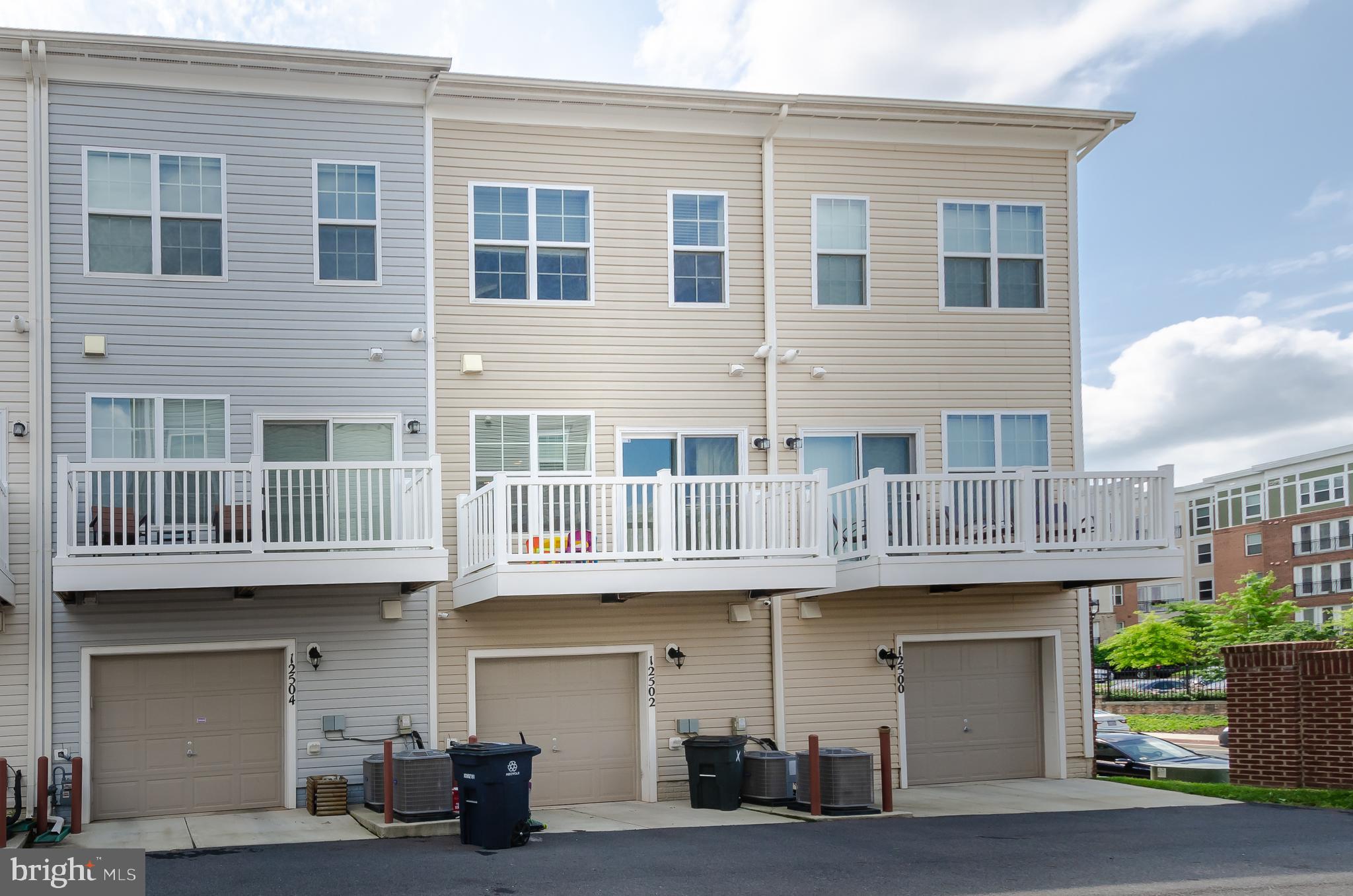 THE BRICK YARD - Residential