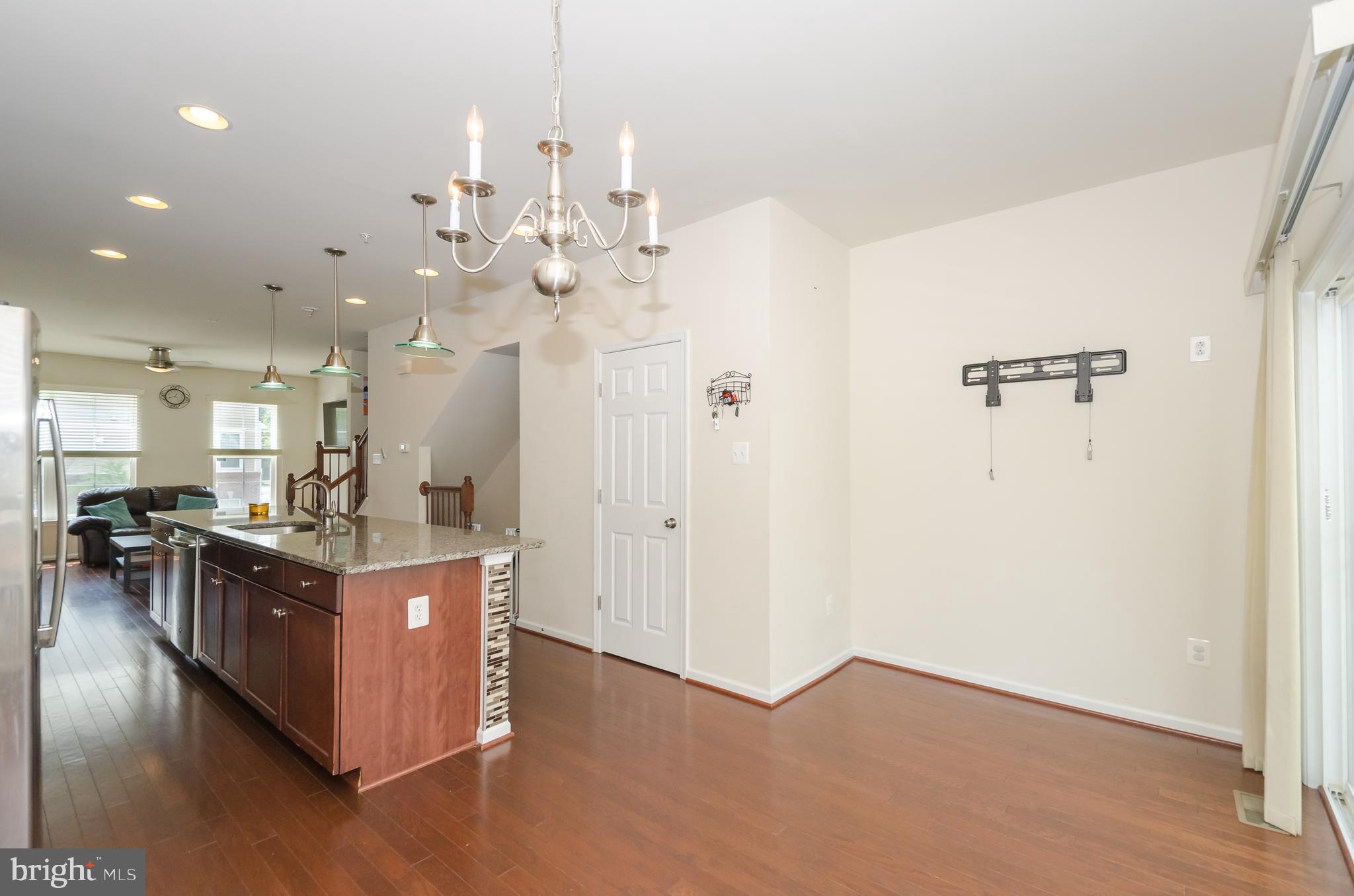 THE BRICK YARD - Residential