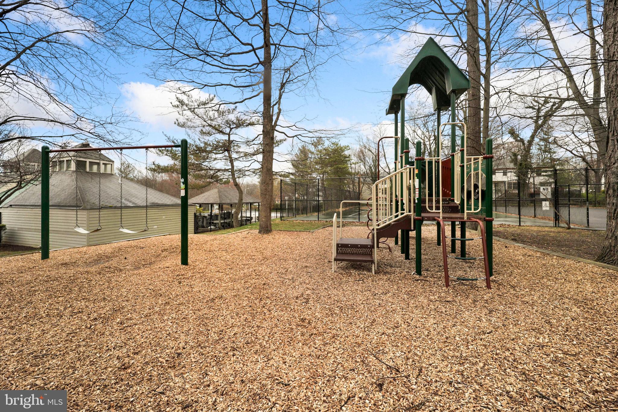 CHURCHILL TOWN SECTOR - Residential