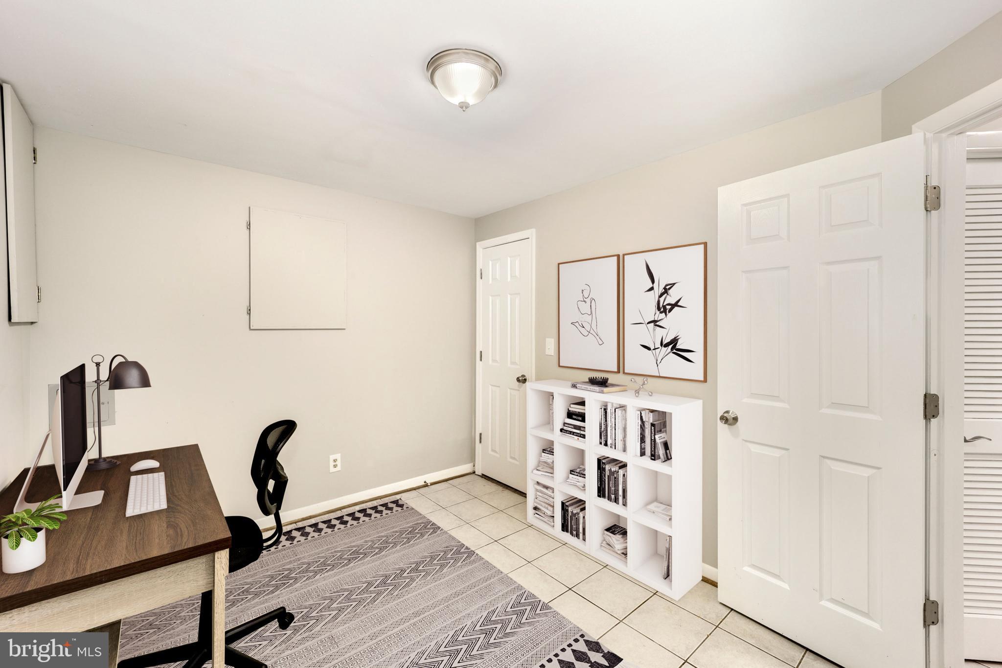 CHURCHILL TOWN SECTOR - Residential