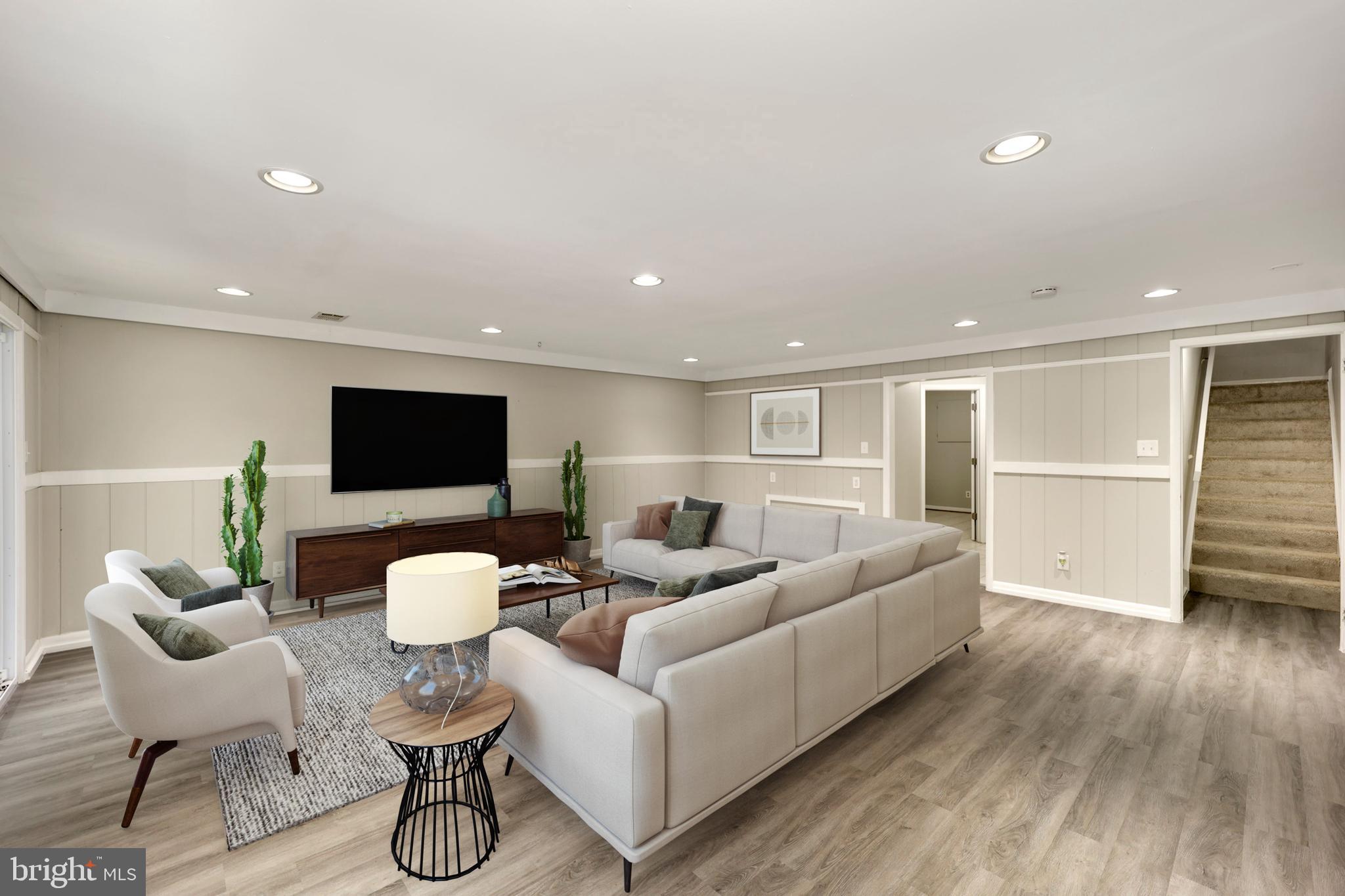 CHURCHILL TOWN SECTOR - Residential