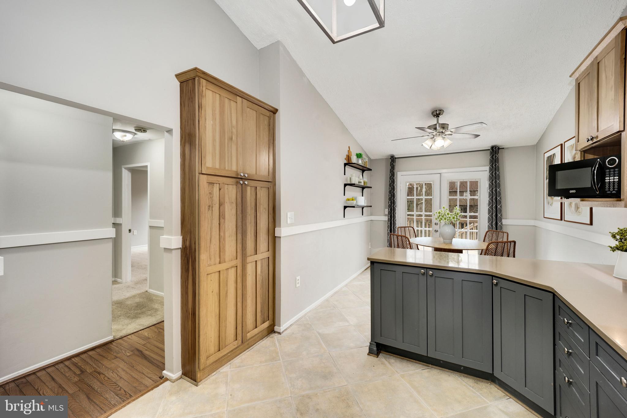 CHURCHILL TOWN SECTOR - Residential