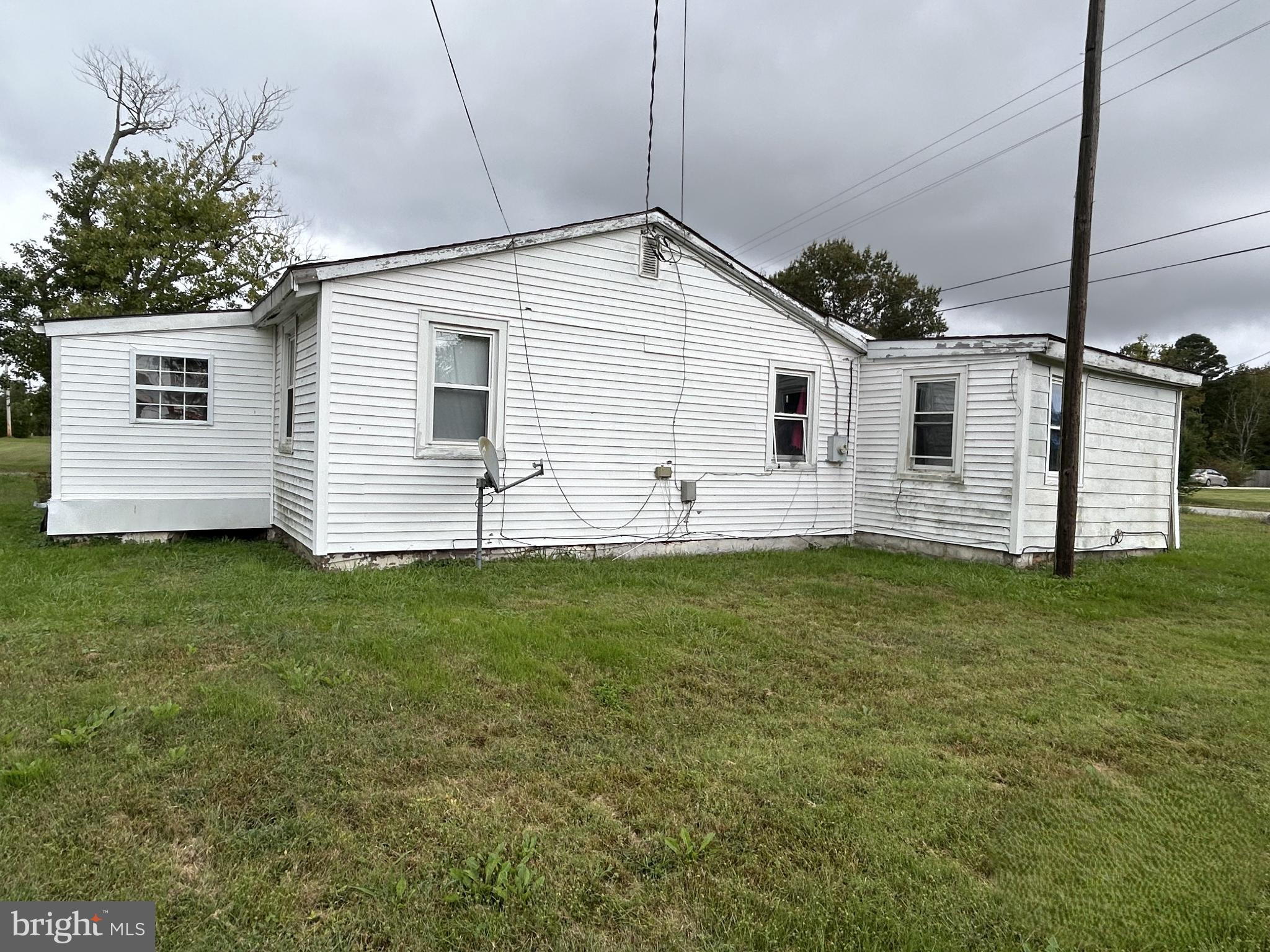 2409 CAMBRIDGE BELTWAY