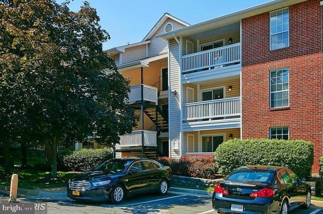 FOUNTAINS AT MCLEAN - Residential Lease