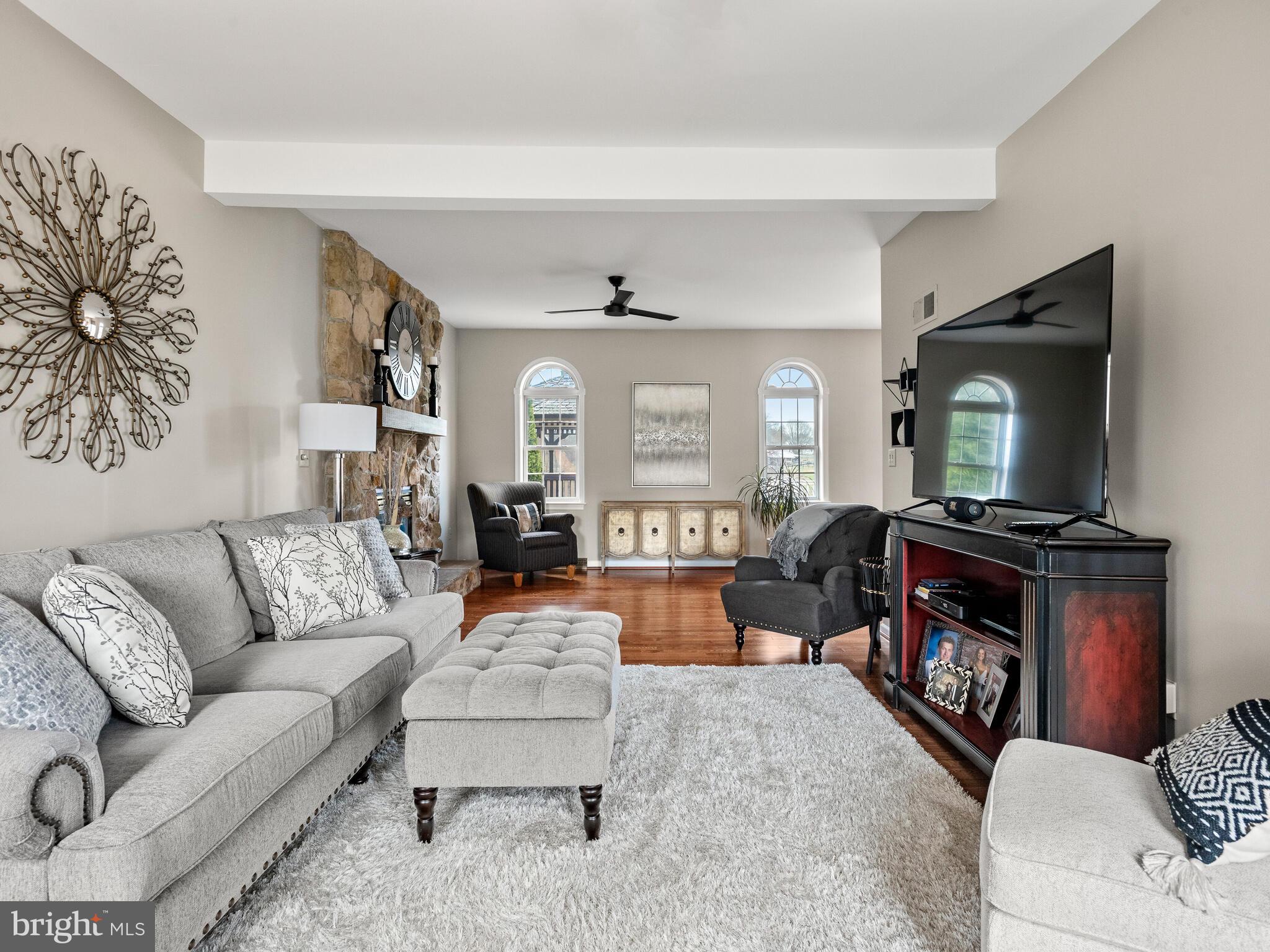 CHARLTON FARMS - Residential