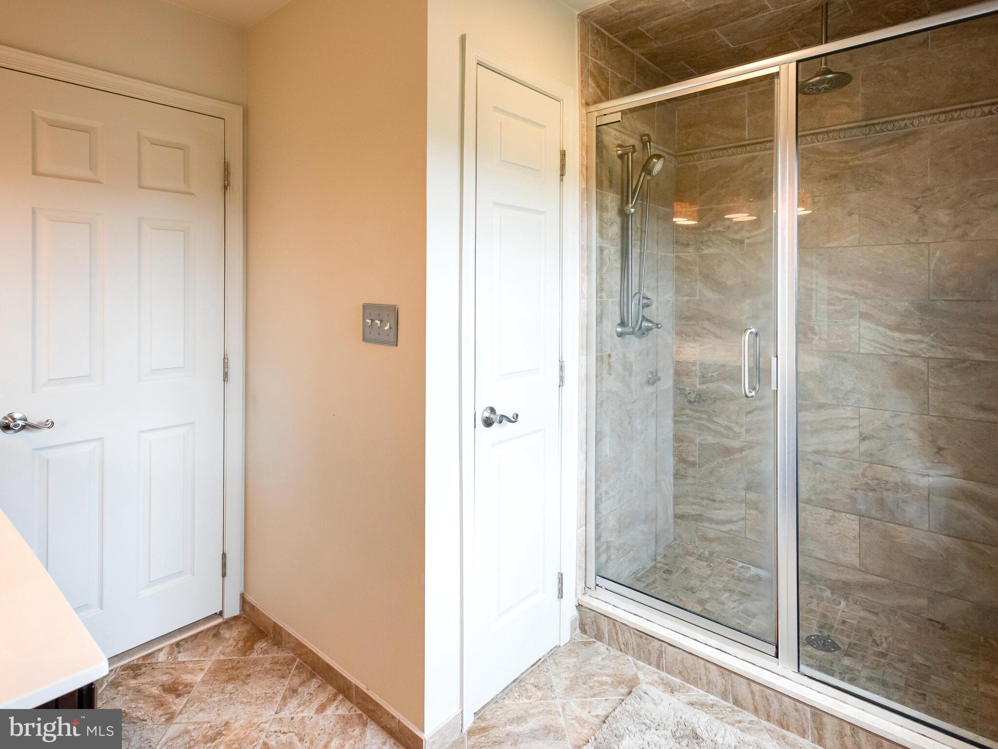 CHARLTON FARMS - Residential