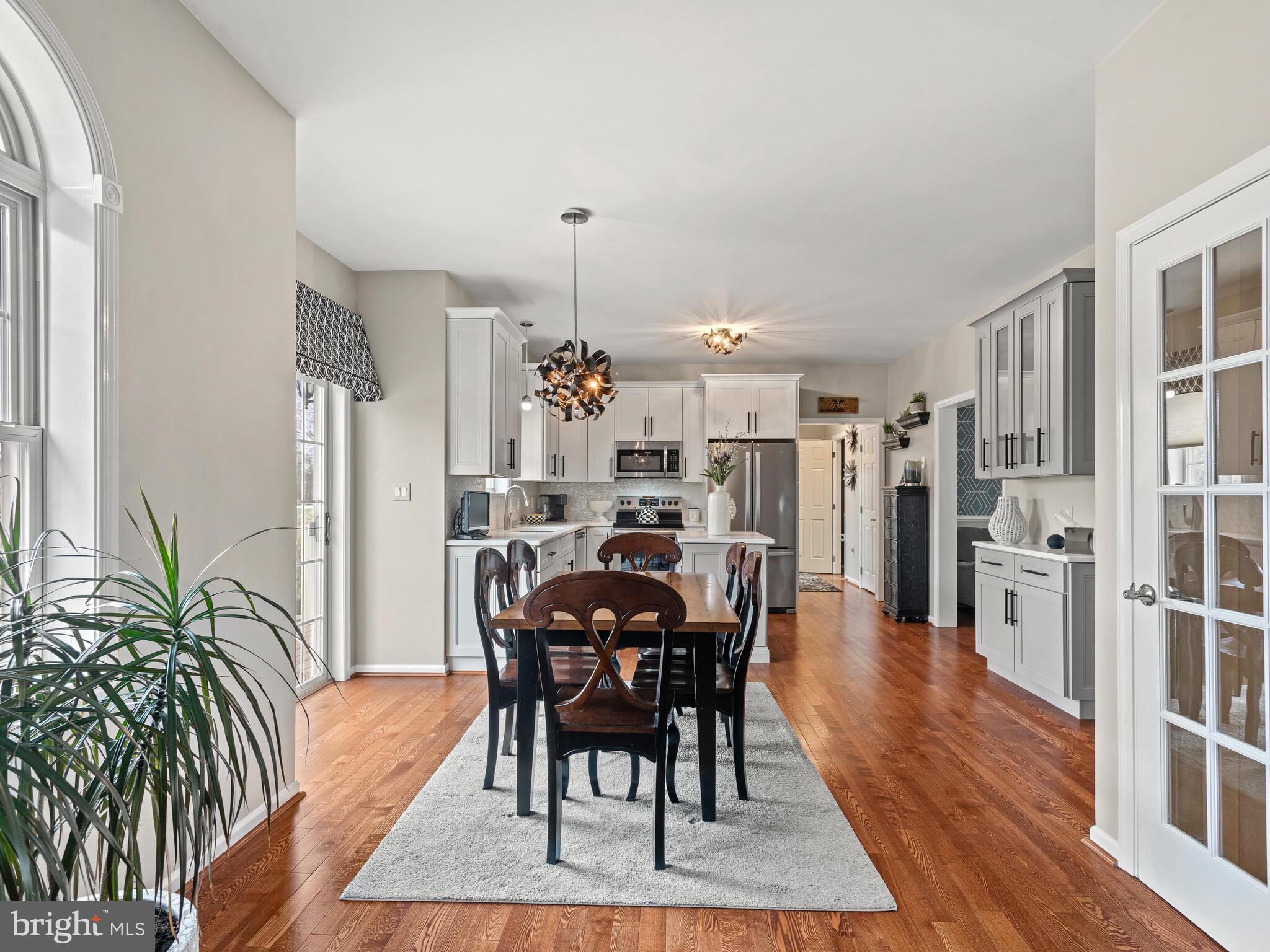 CHARLTON FARMS - Residential