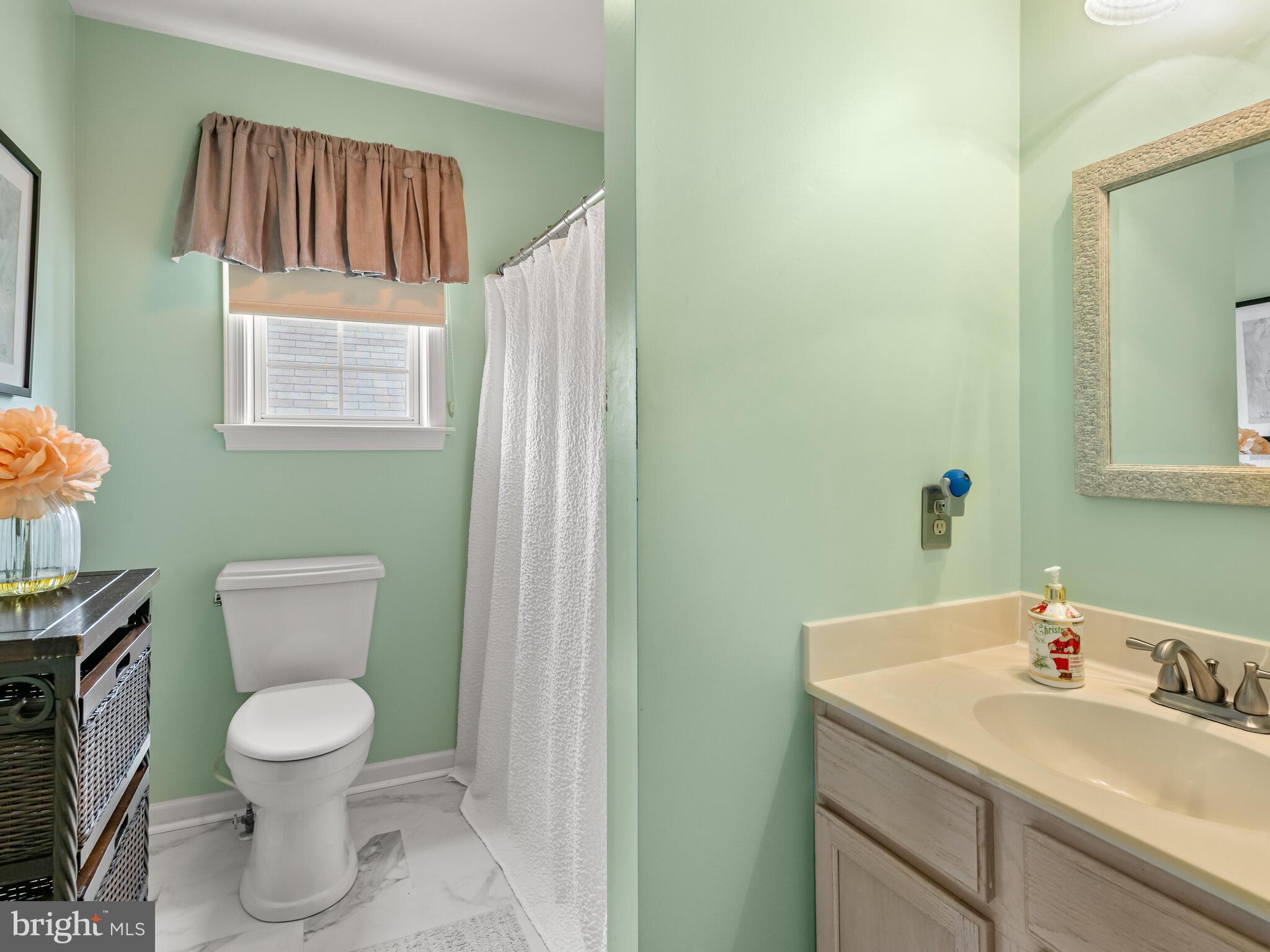 CHARLTON FARMS - Residential