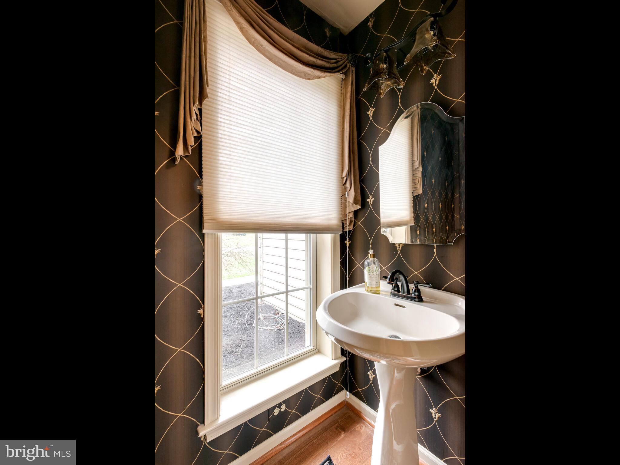 CHARLTON FARMS - Residential