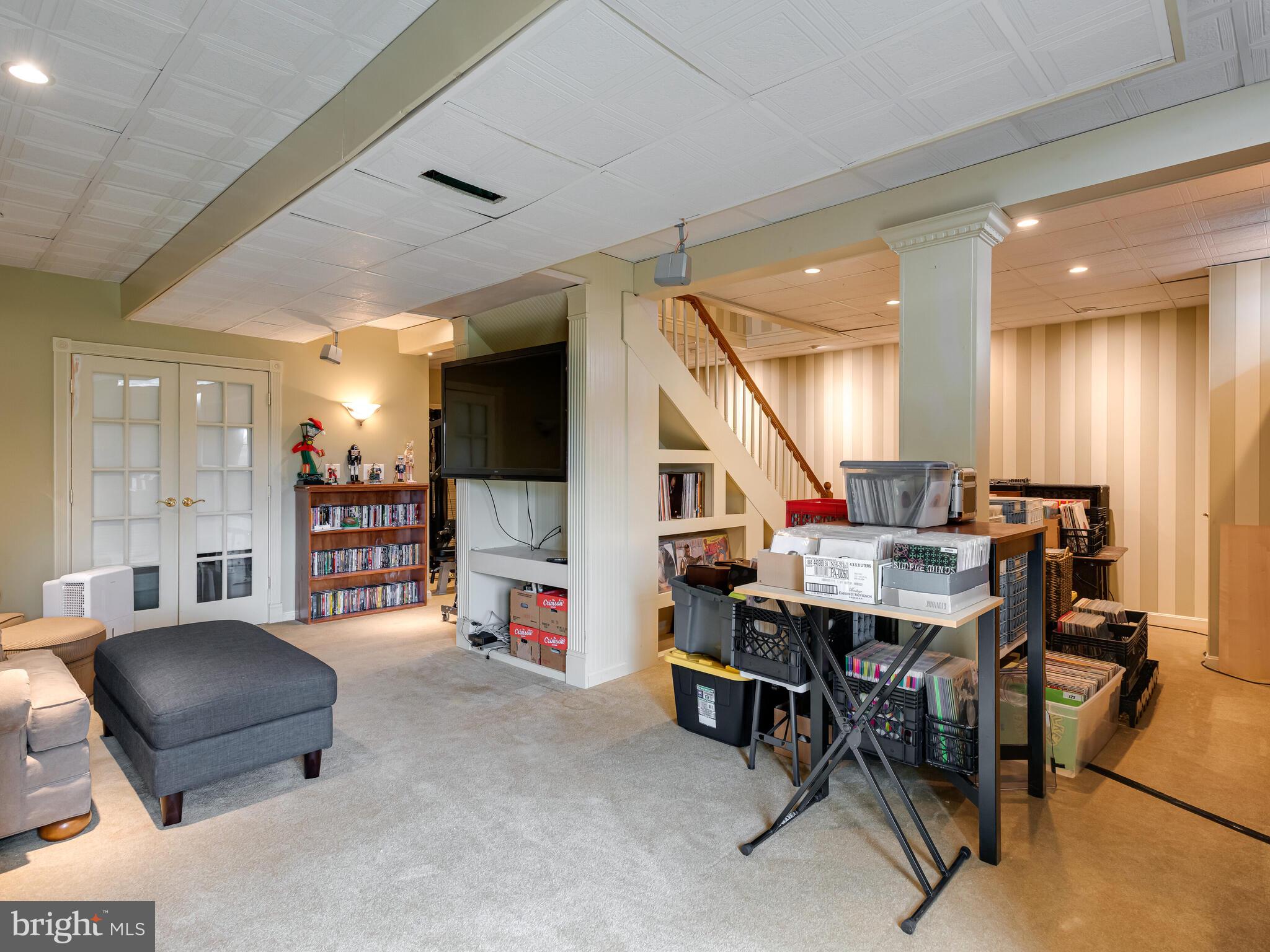 CHARLTON FARMS - Residential