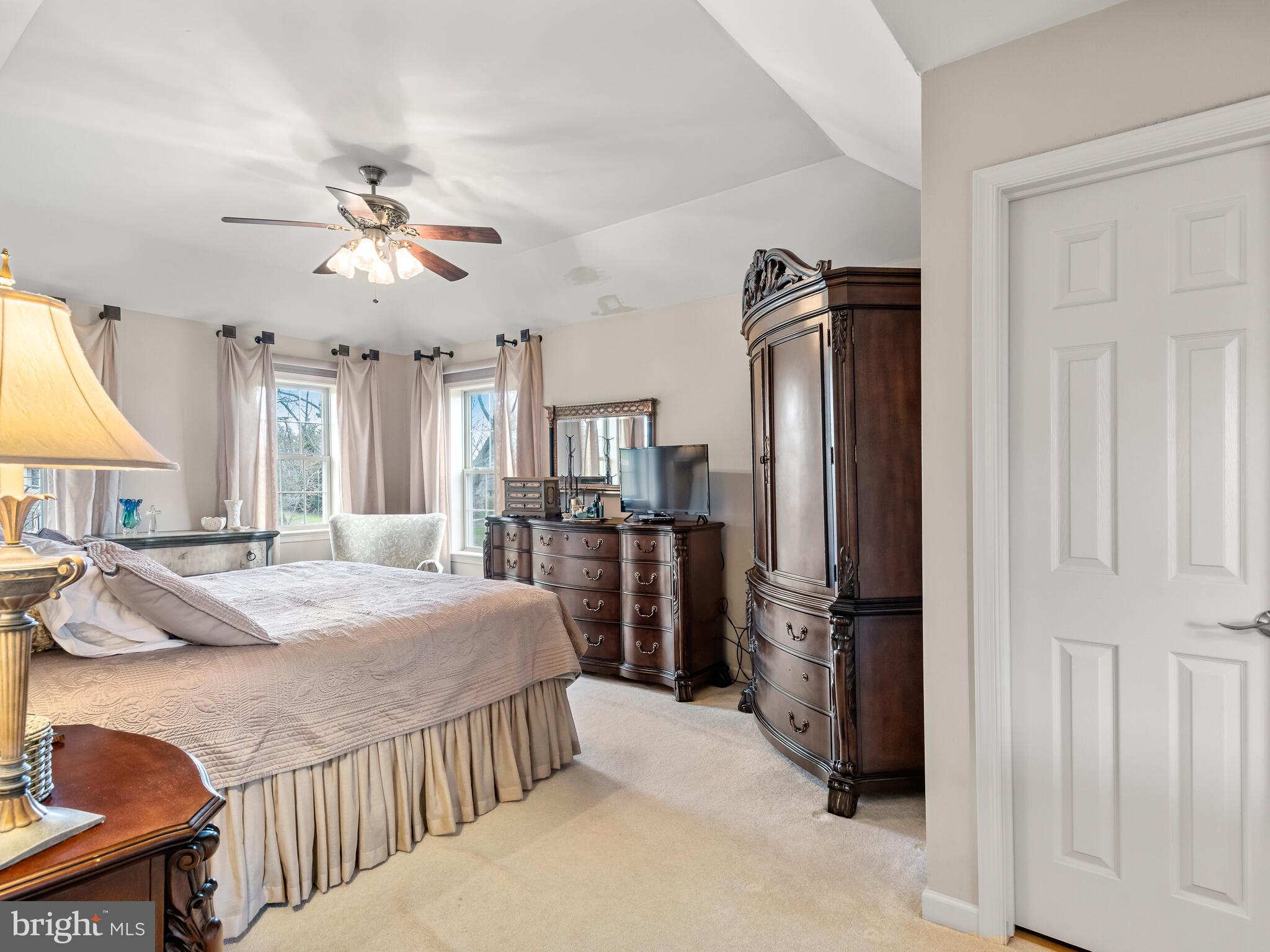 CHARLTON FARMS - Residential