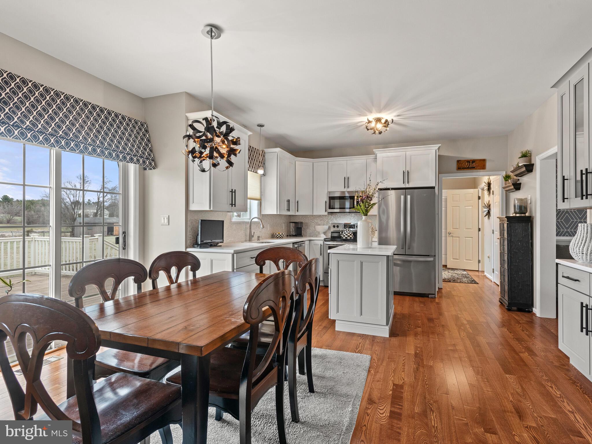 CHARLTON FARMS - Residential