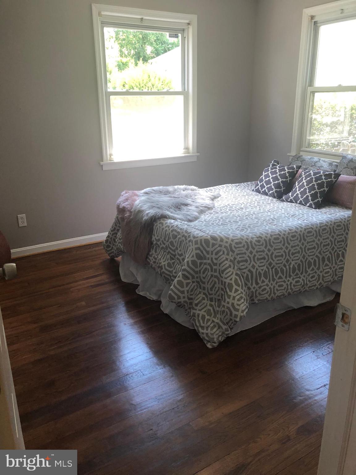 CAPITOL HEIGHTS - Residential