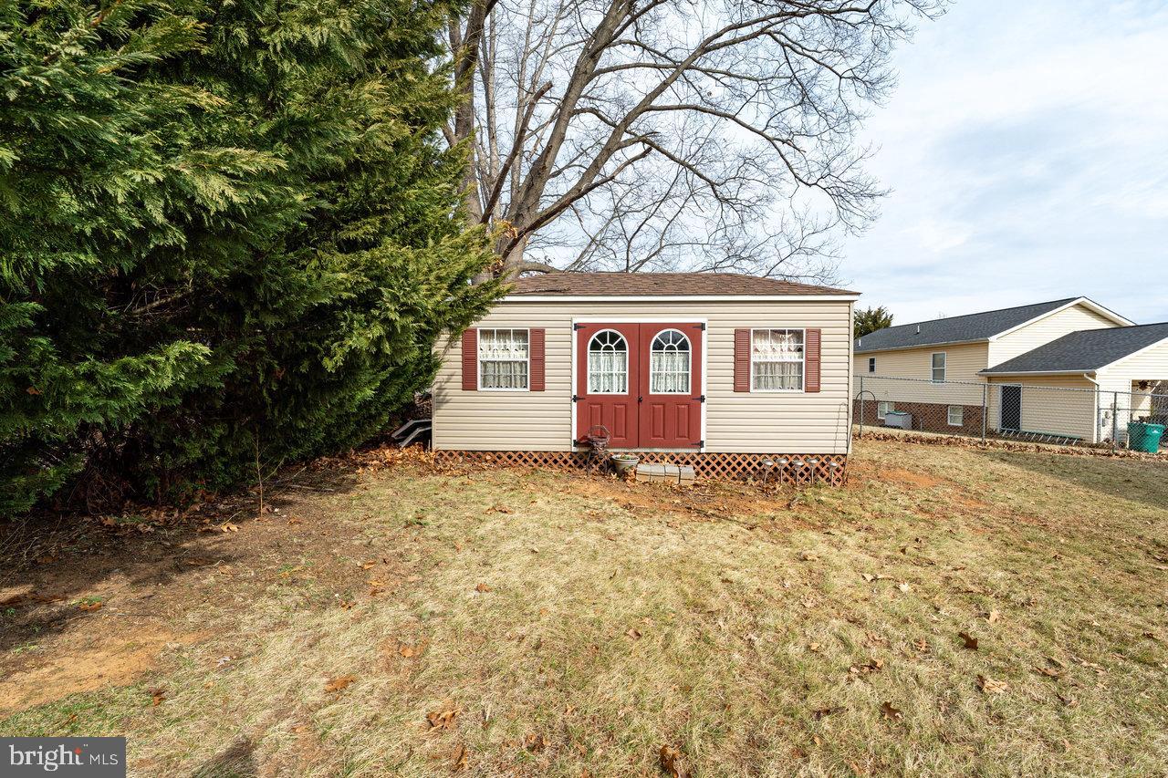 SUNRISE HILL - Residential