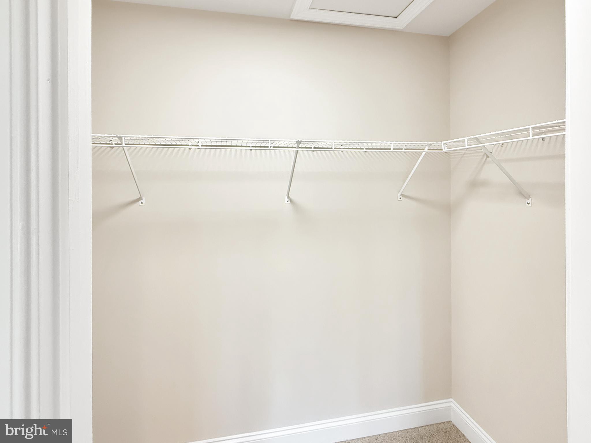 NON AVAILABLE - Residential