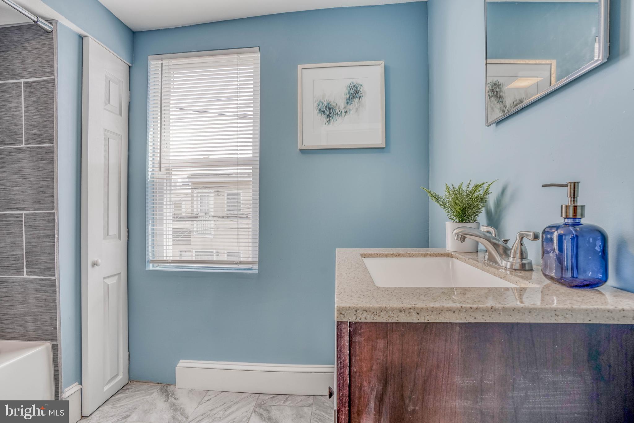 WASHINGTON VILLAGE - Residential