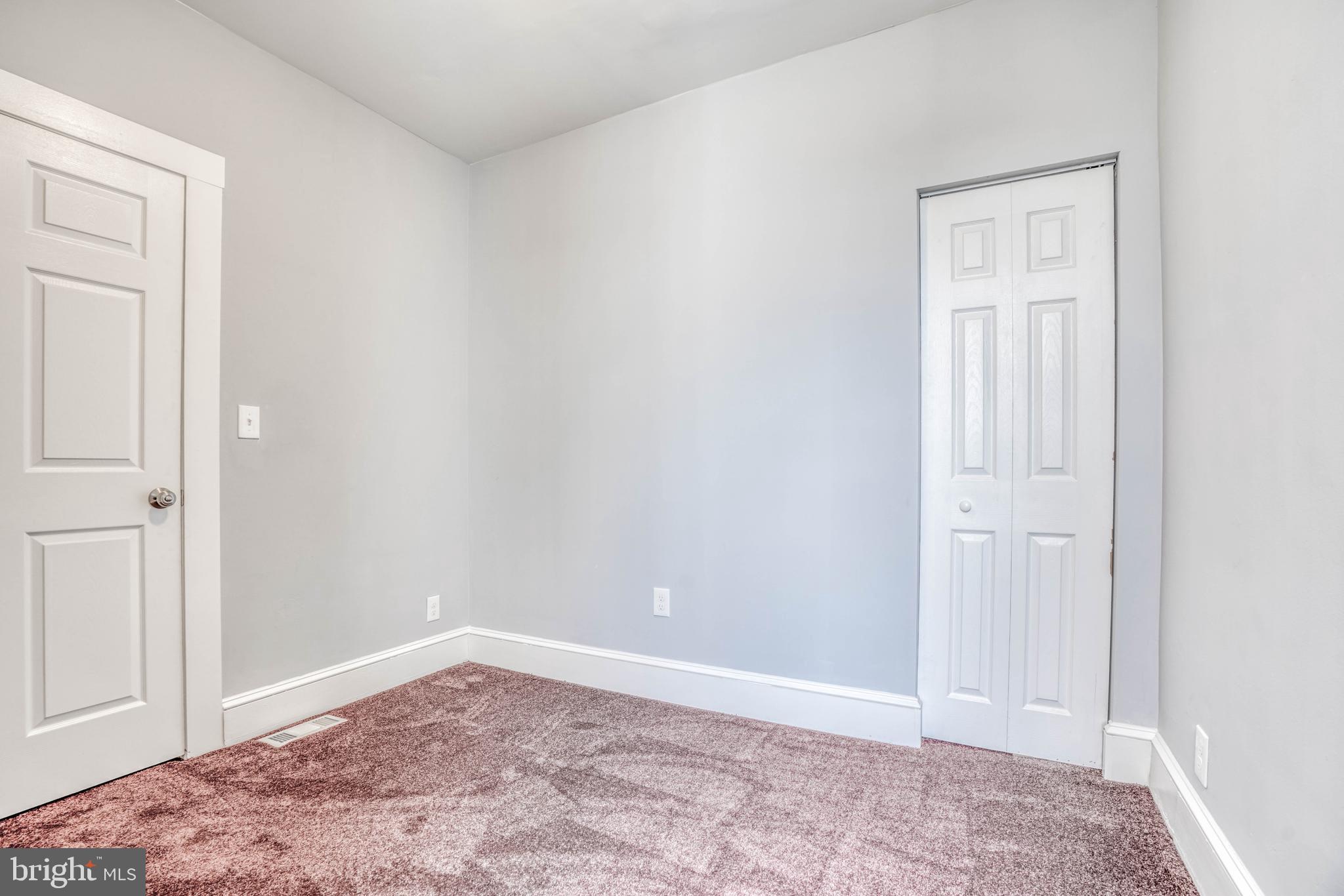 WASHINGTON VILLAGE - Residential