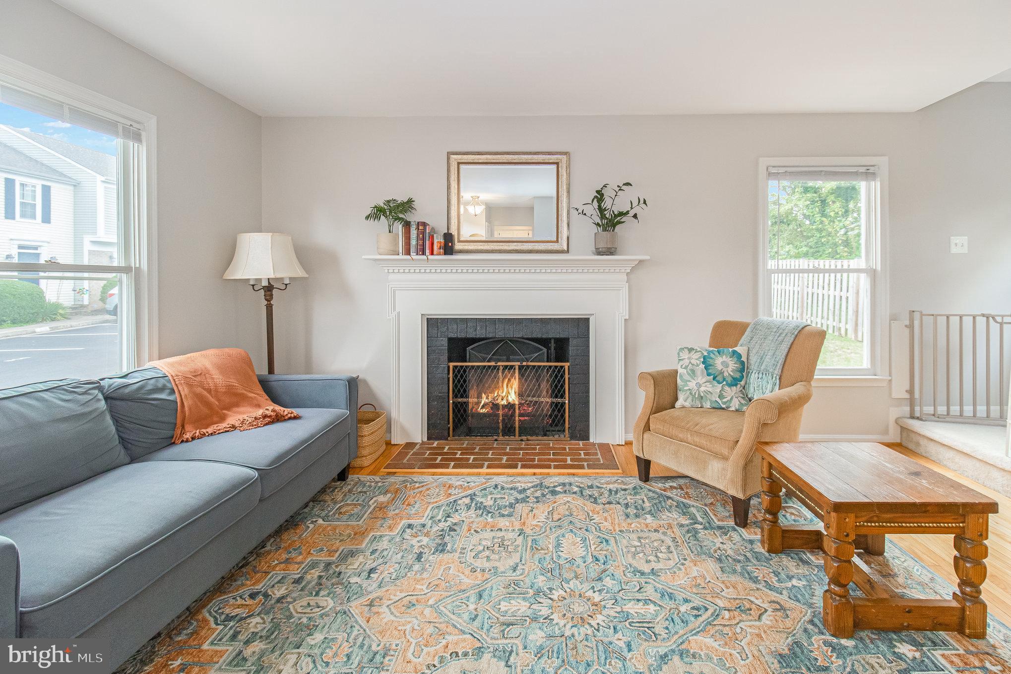 COLLEGE HALL GROVE - Residential