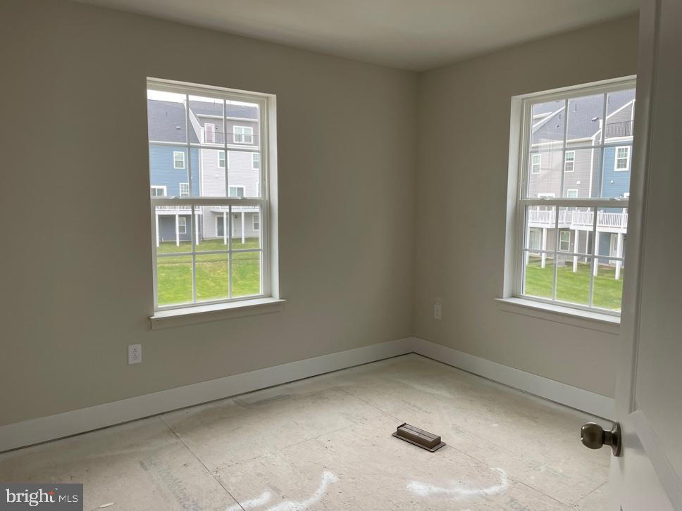 PATAPSCO GLEN - Residential Lease