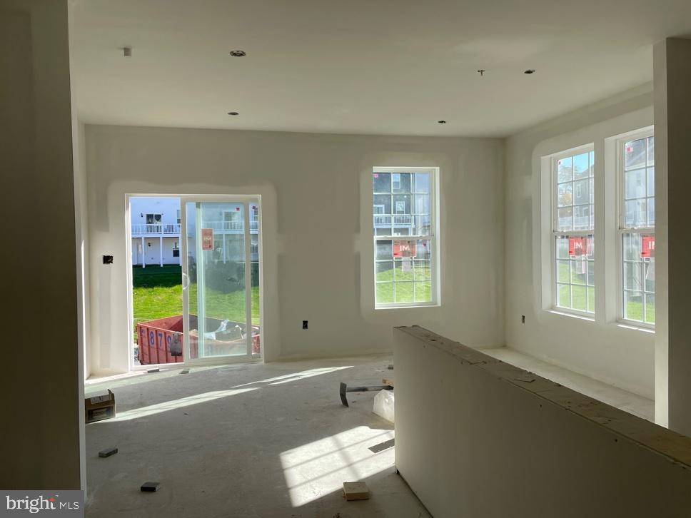 PATAPSCO GLEN - Residential Lease