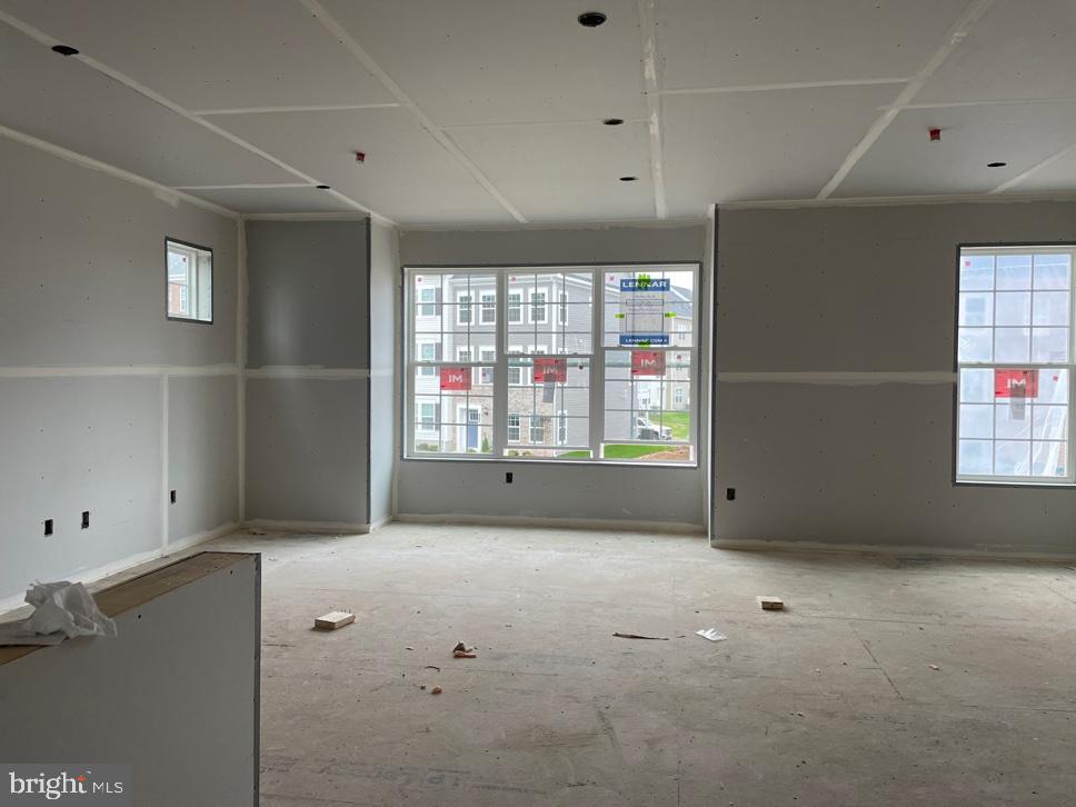 PATAPSCO GLEN - Residential Lease