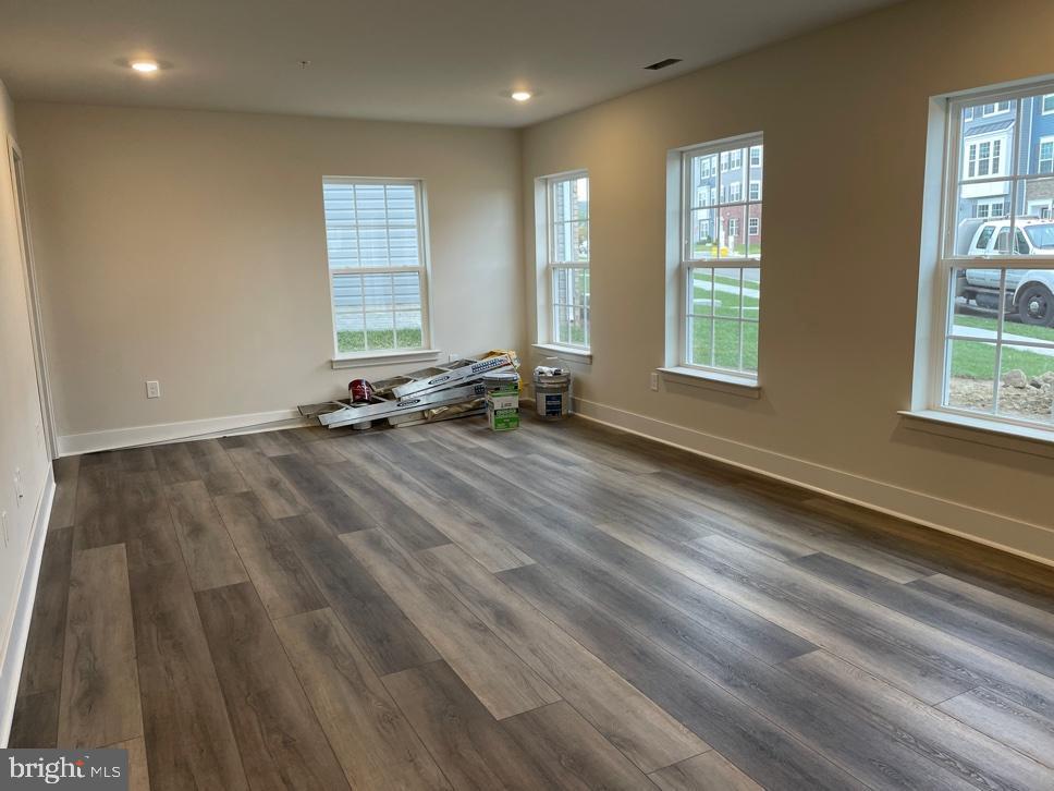 PATAPSCO GLEN - Residential Lease