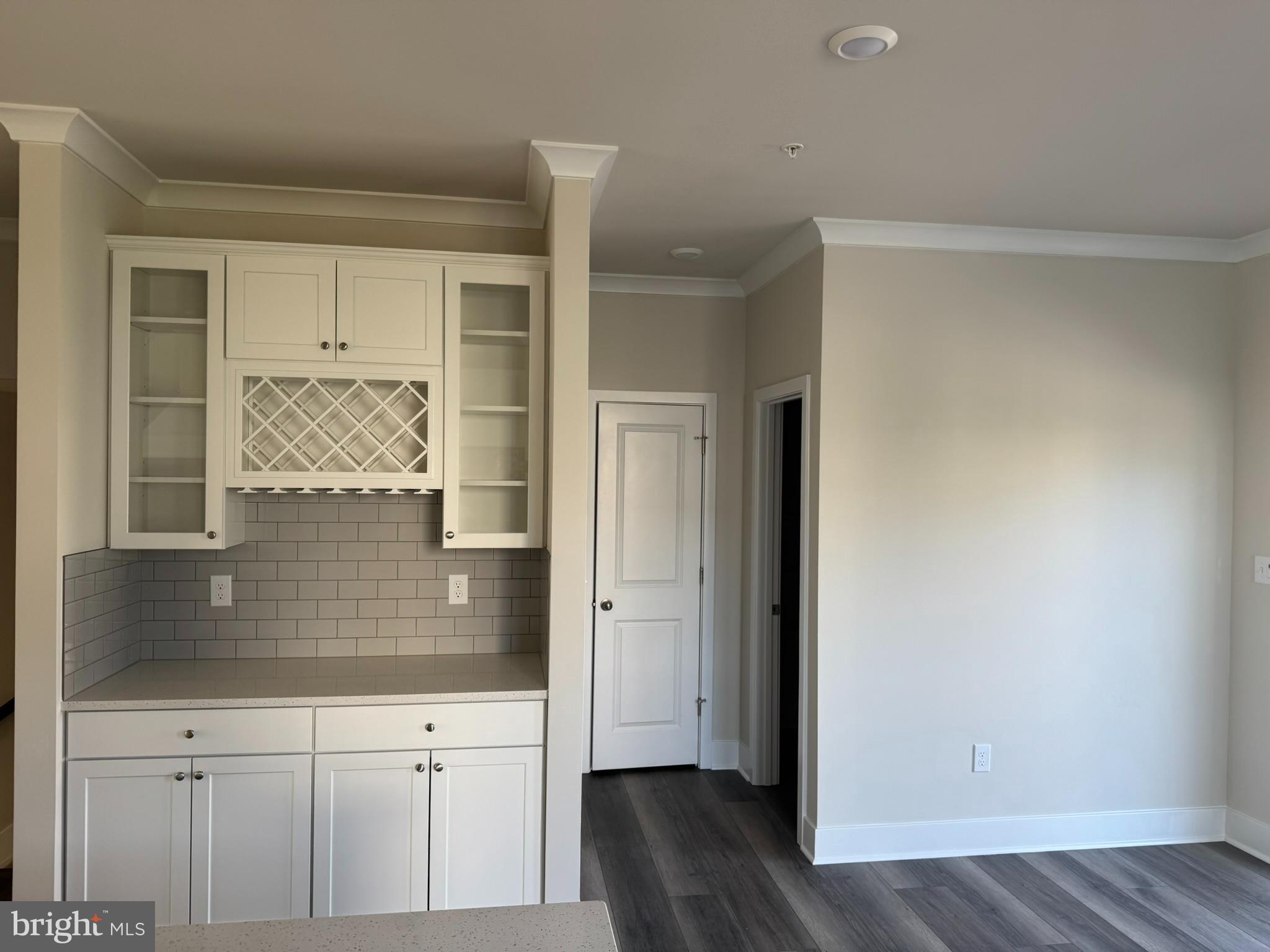 PATAPSCO GLEN - Residential Lease