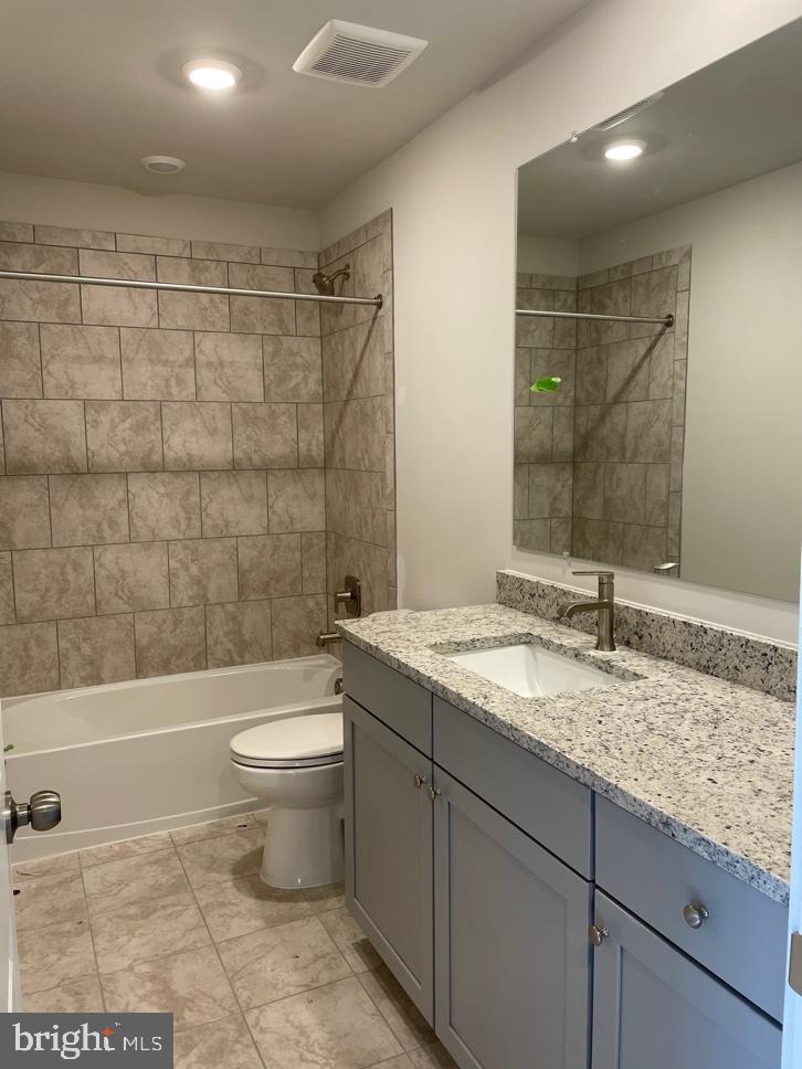 PATAPSCO GLEN - Residential Lease