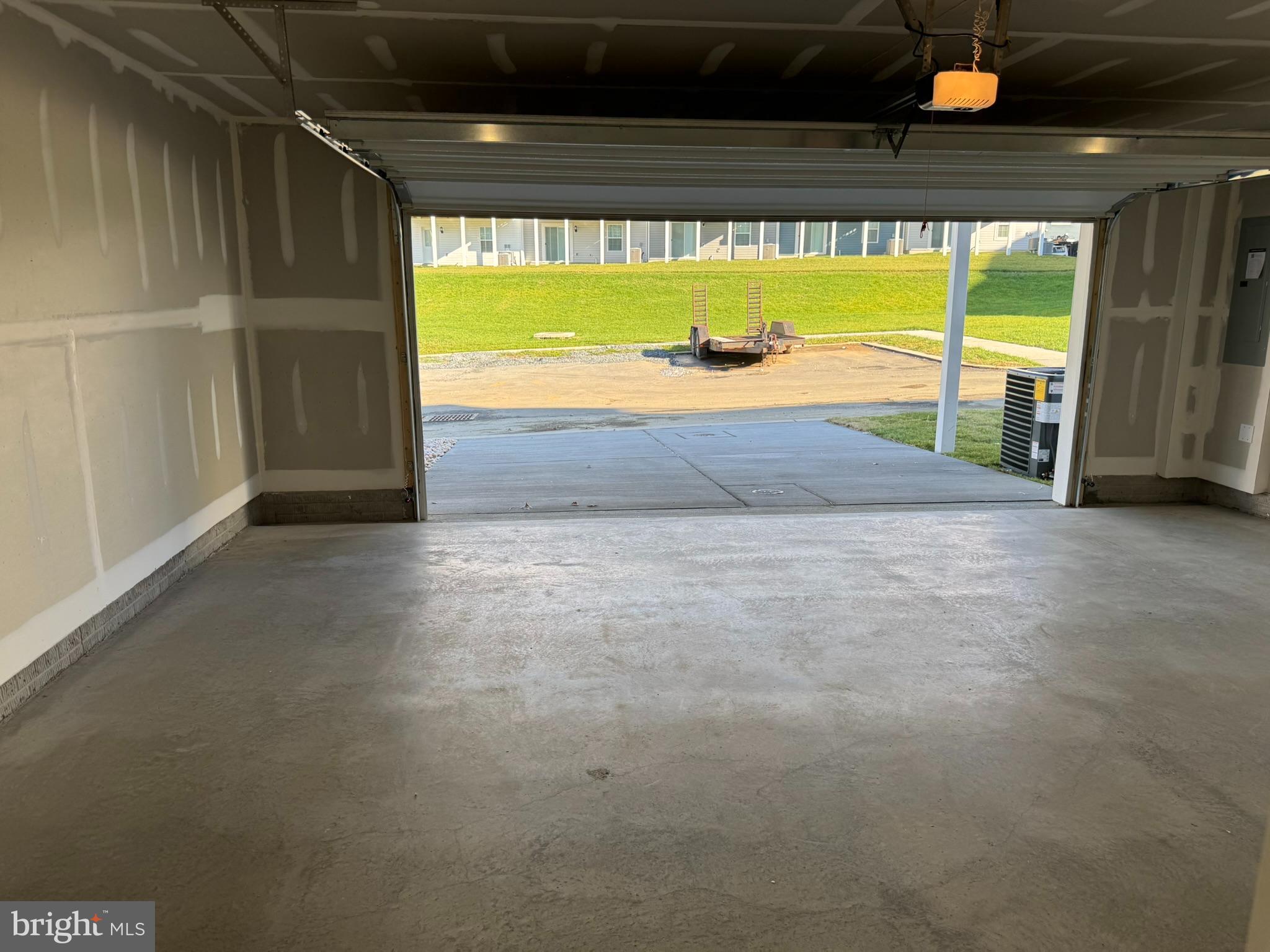 PATAPSCO GLEN - Residential Lease