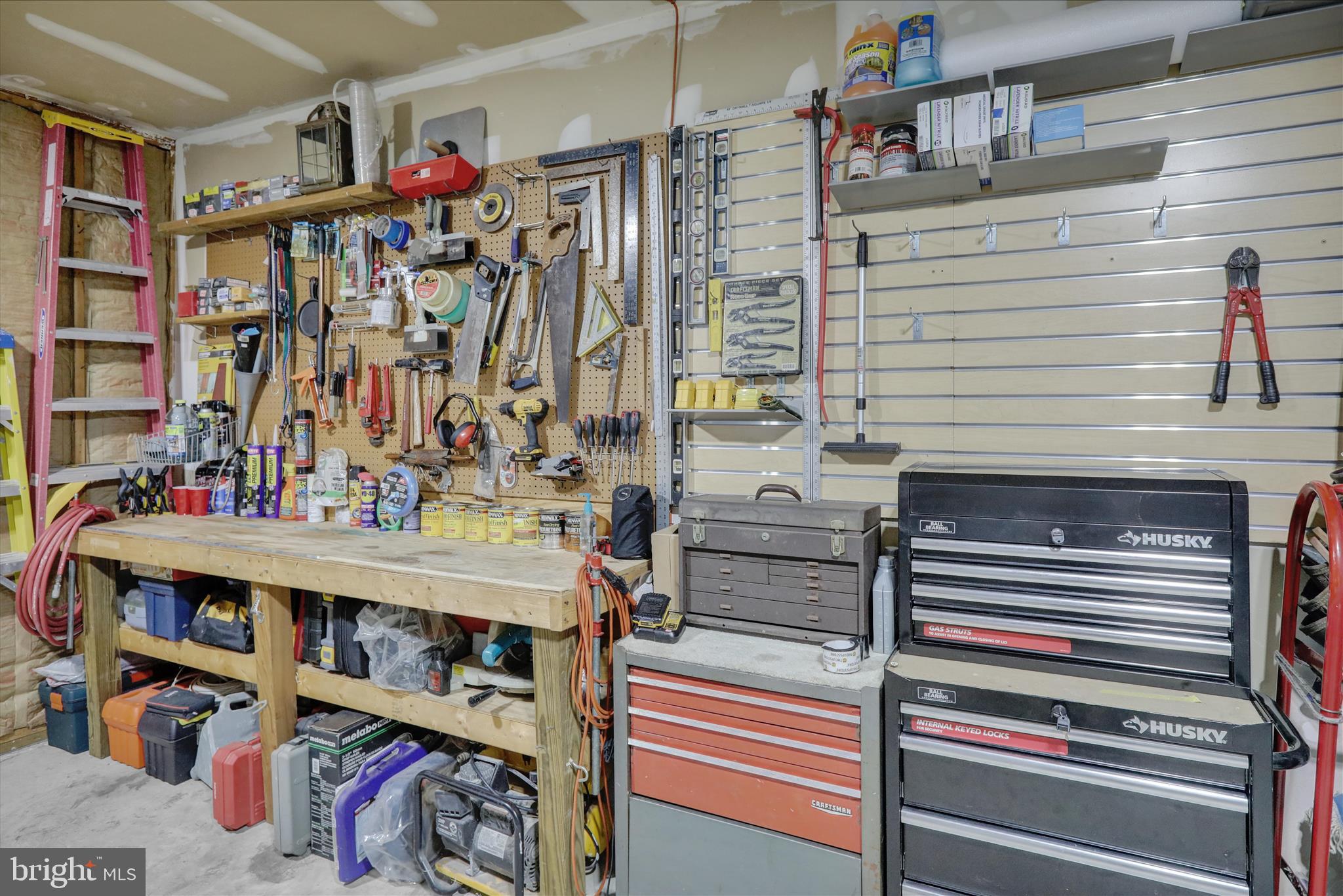 ESTATES OF WARWICK - Residential