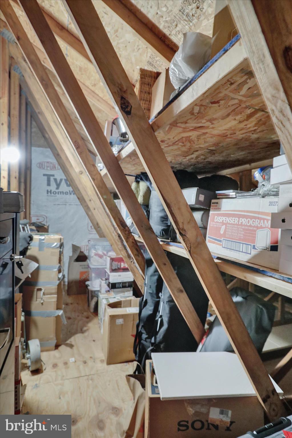 ESTATES OF WARWICK - Residential