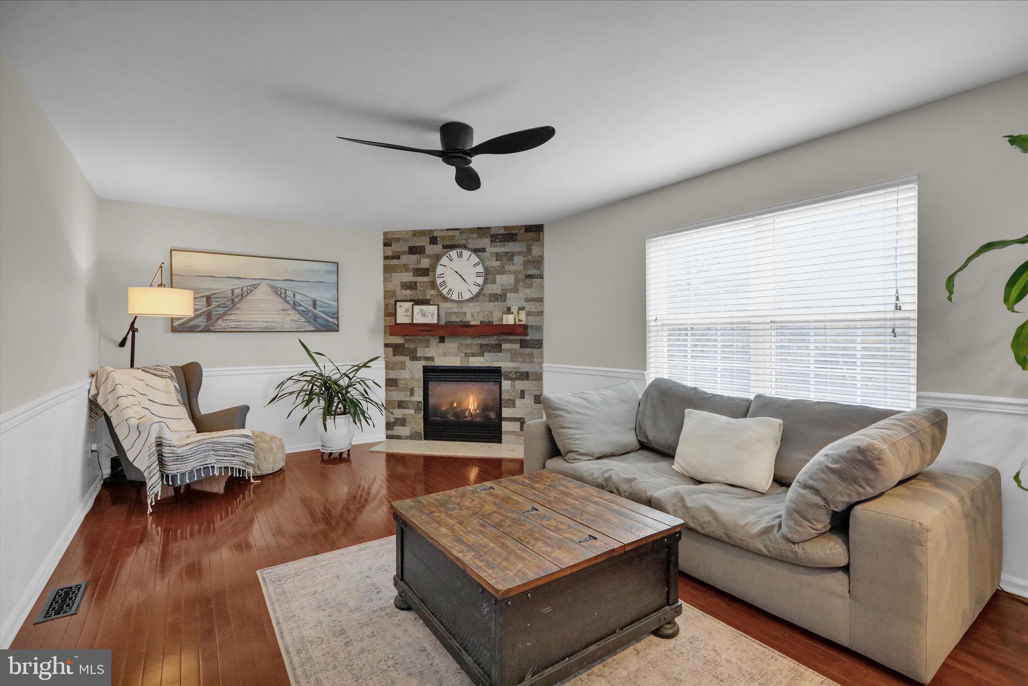 ESTATES OF WARWICK - Residential