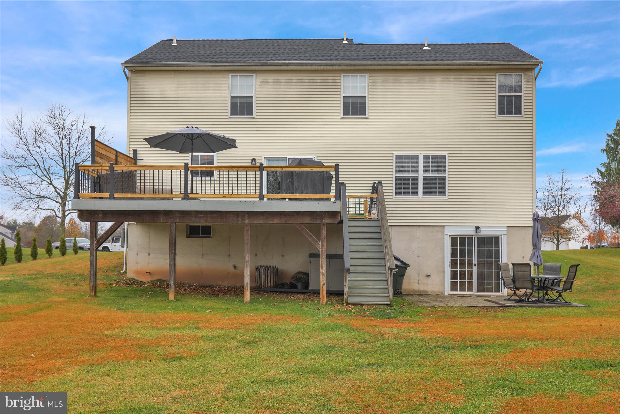 ESTATES OF WARWICK - Residential