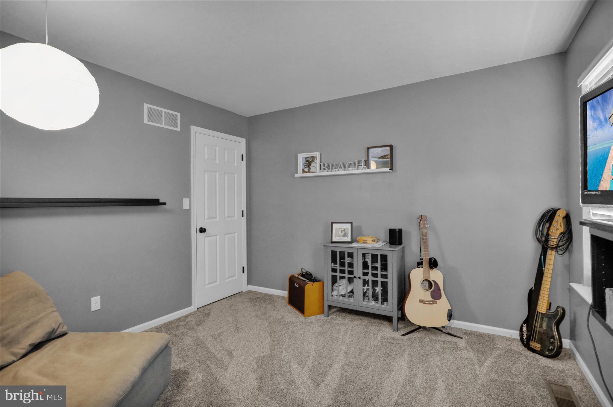 ESTATES OF WARWICK - Residential